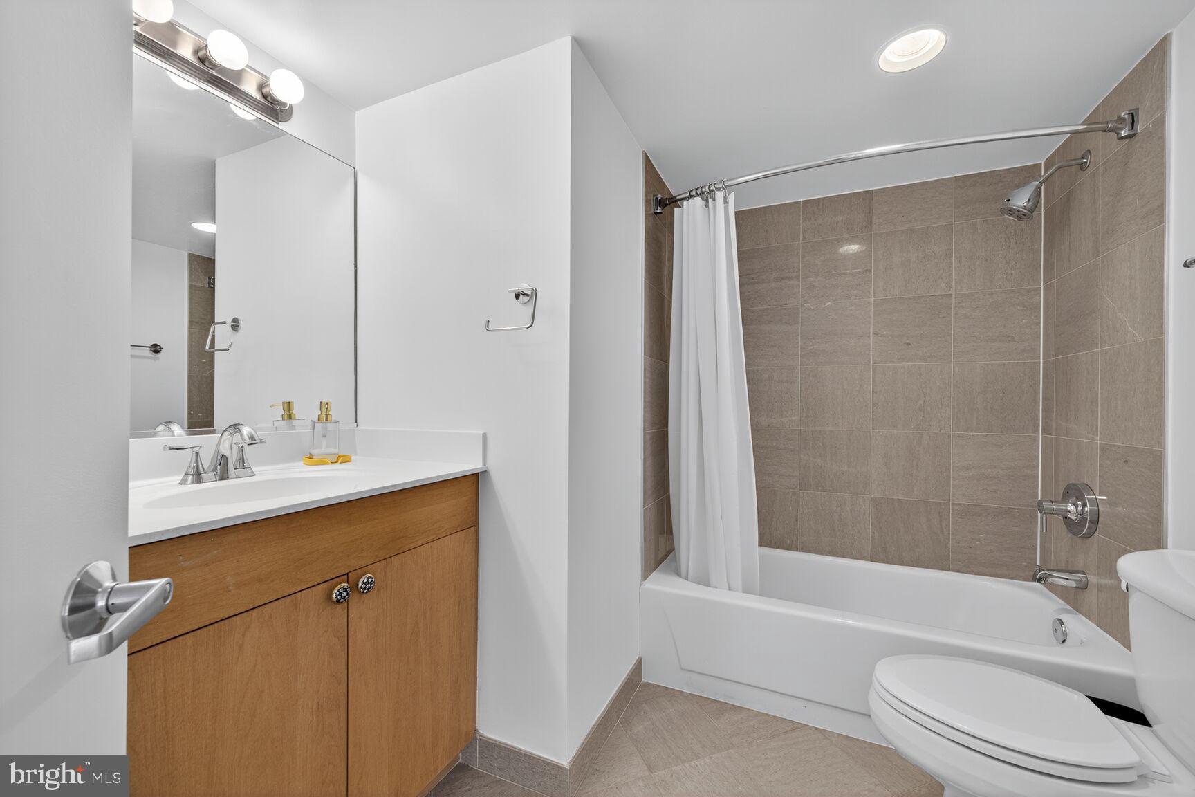 CHASE AT BETHESDA CODM - Residential