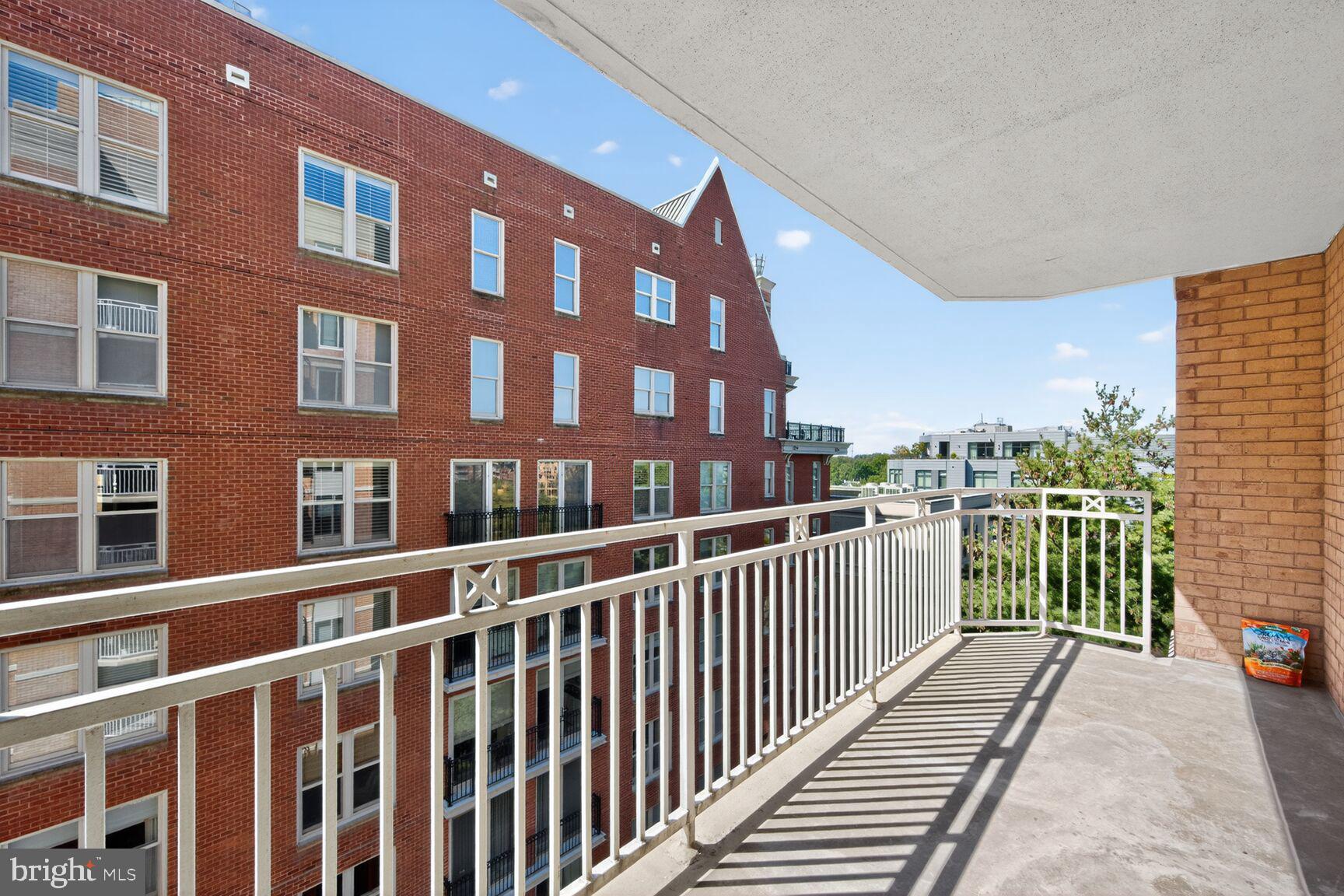 7500 WOODMONT AVENUE S901