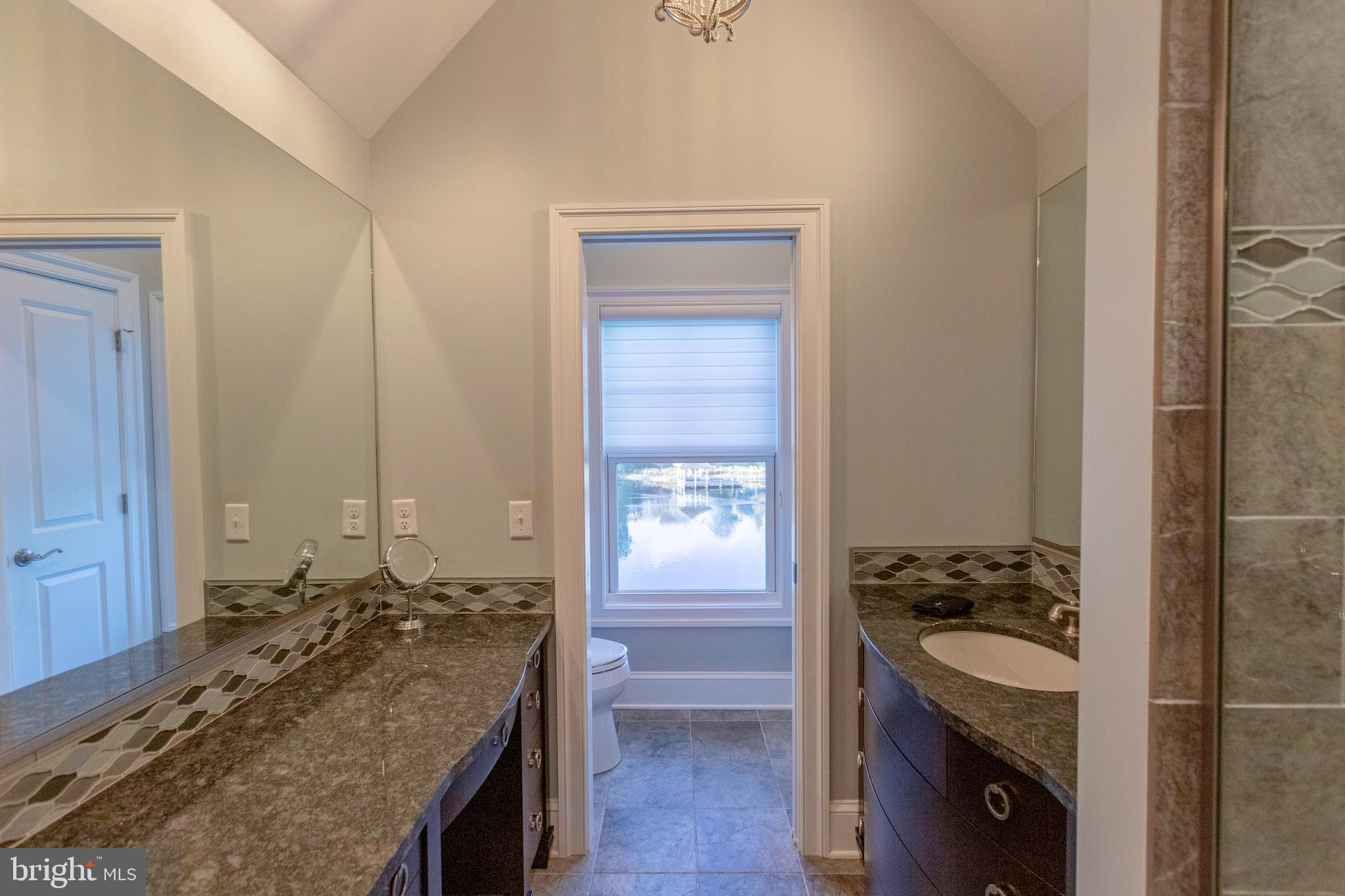 SILVER LAKE SHORES - Residential