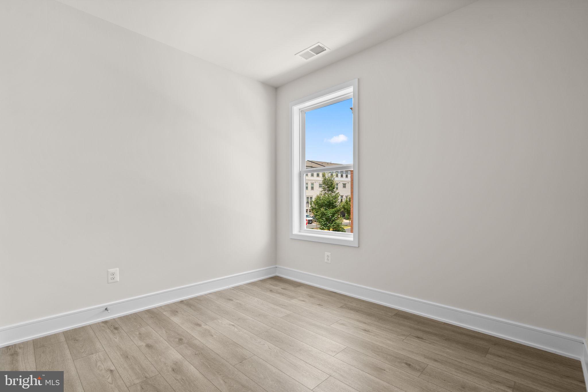 BIRCHWOOD AT BRAMBLETON - Residential