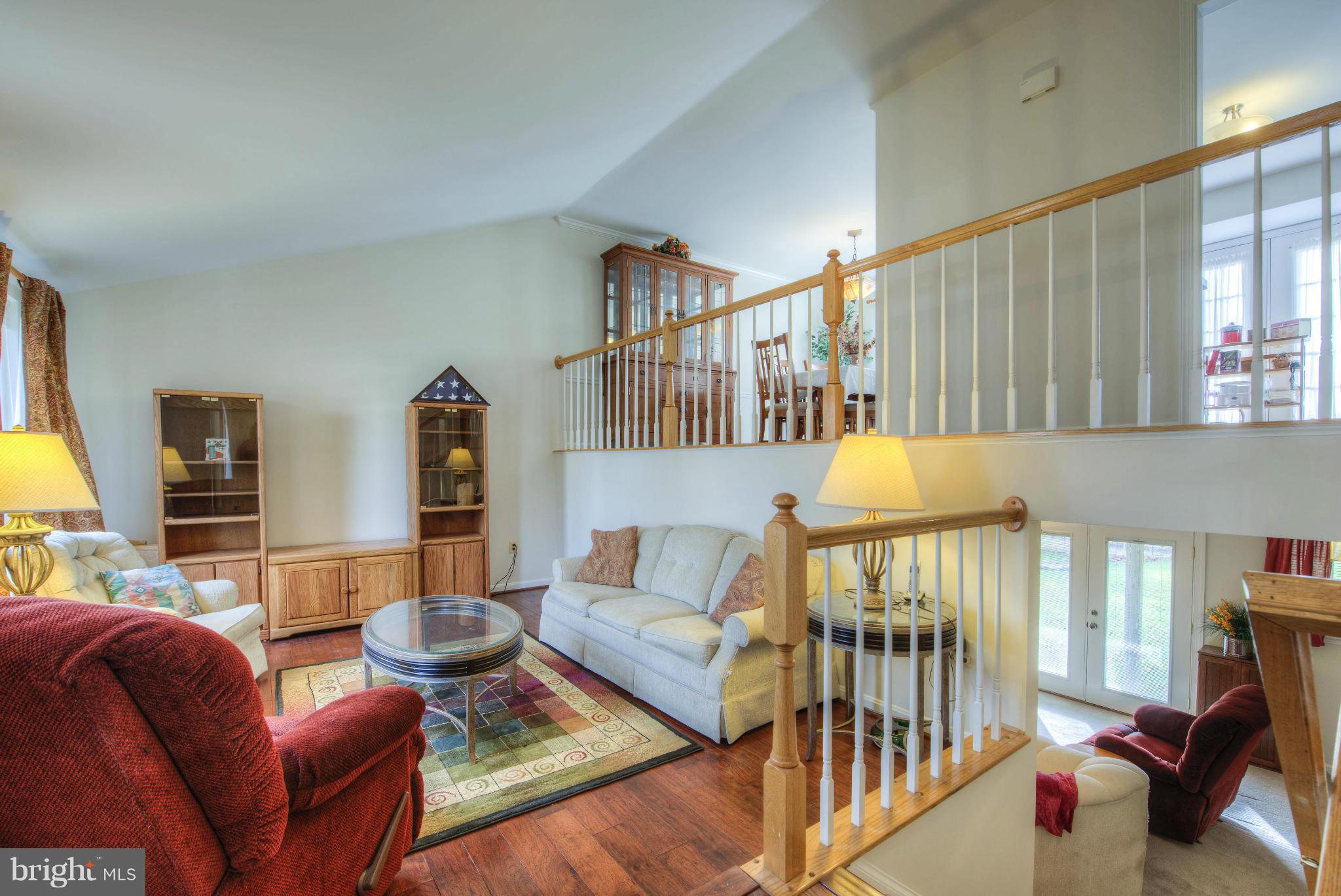 HAMPTON OAKS - Residential