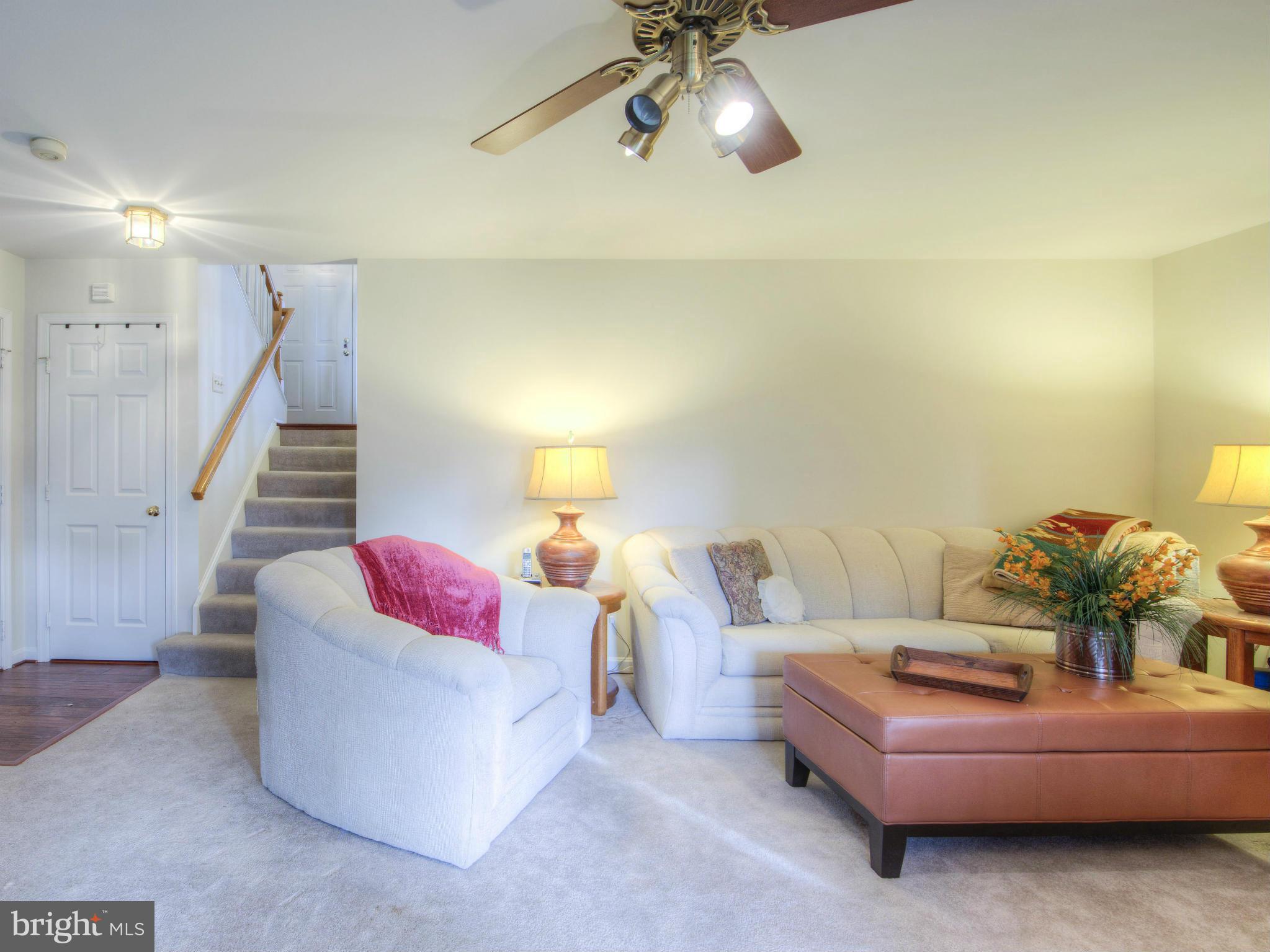 HAMPTON OAKS - Residential