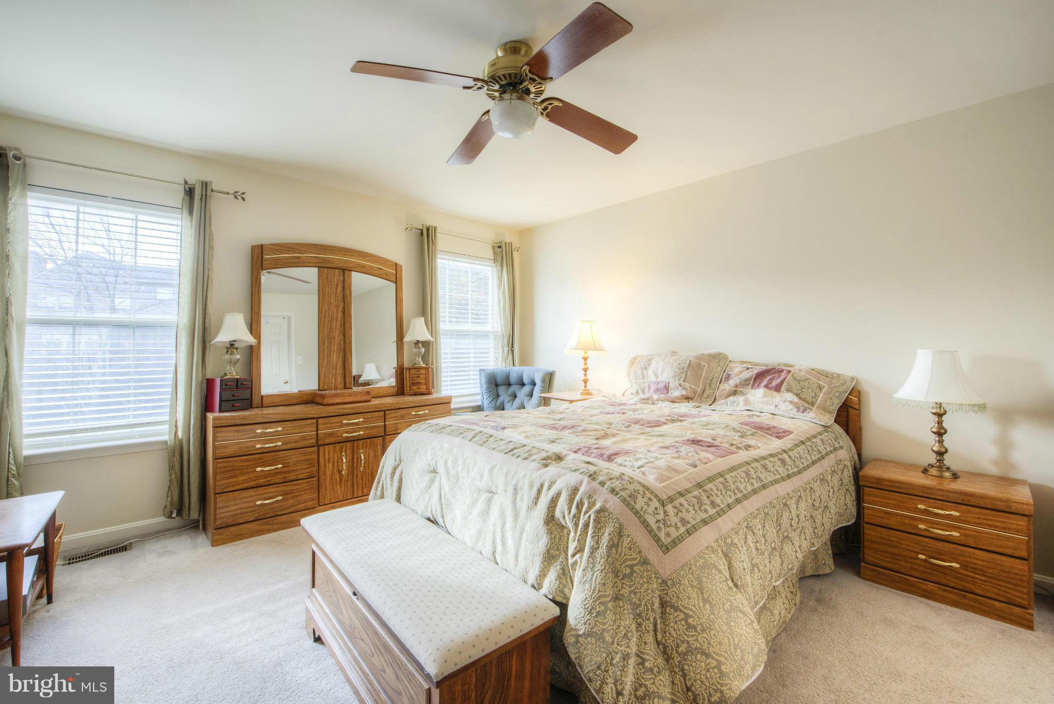 HAMPTON OAKS - Residential