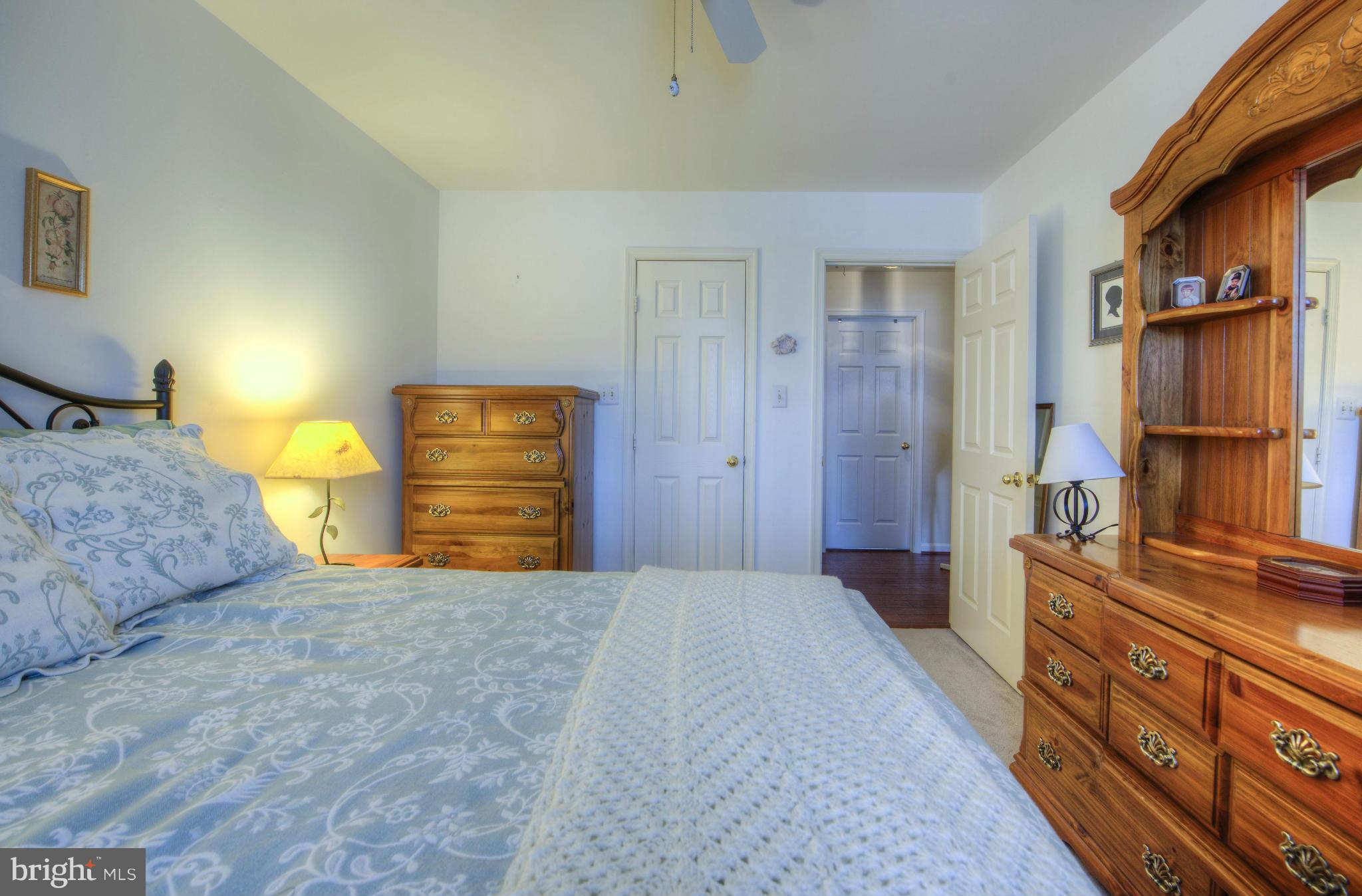 HAMPTON OAKS - Residential