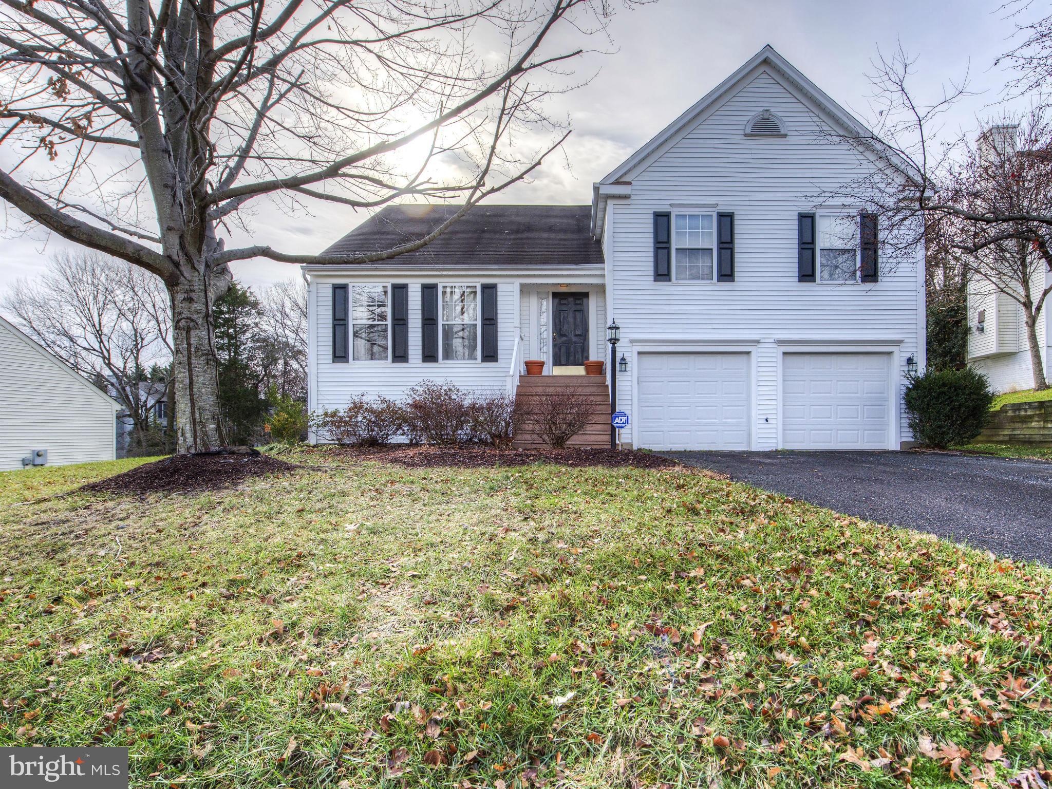 HAMPTON OAKS - Residential