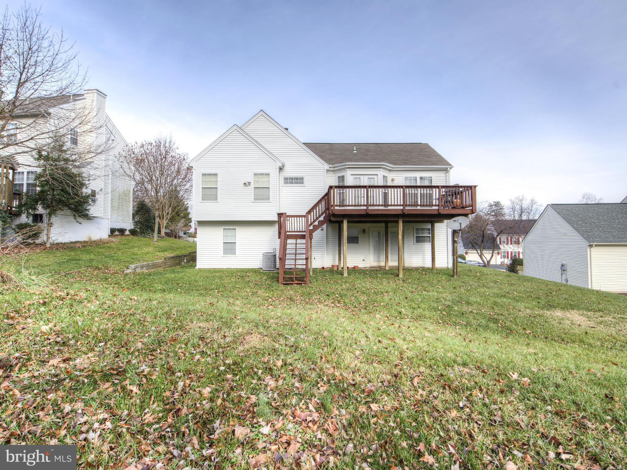 HAMPTON OAKS - Residential