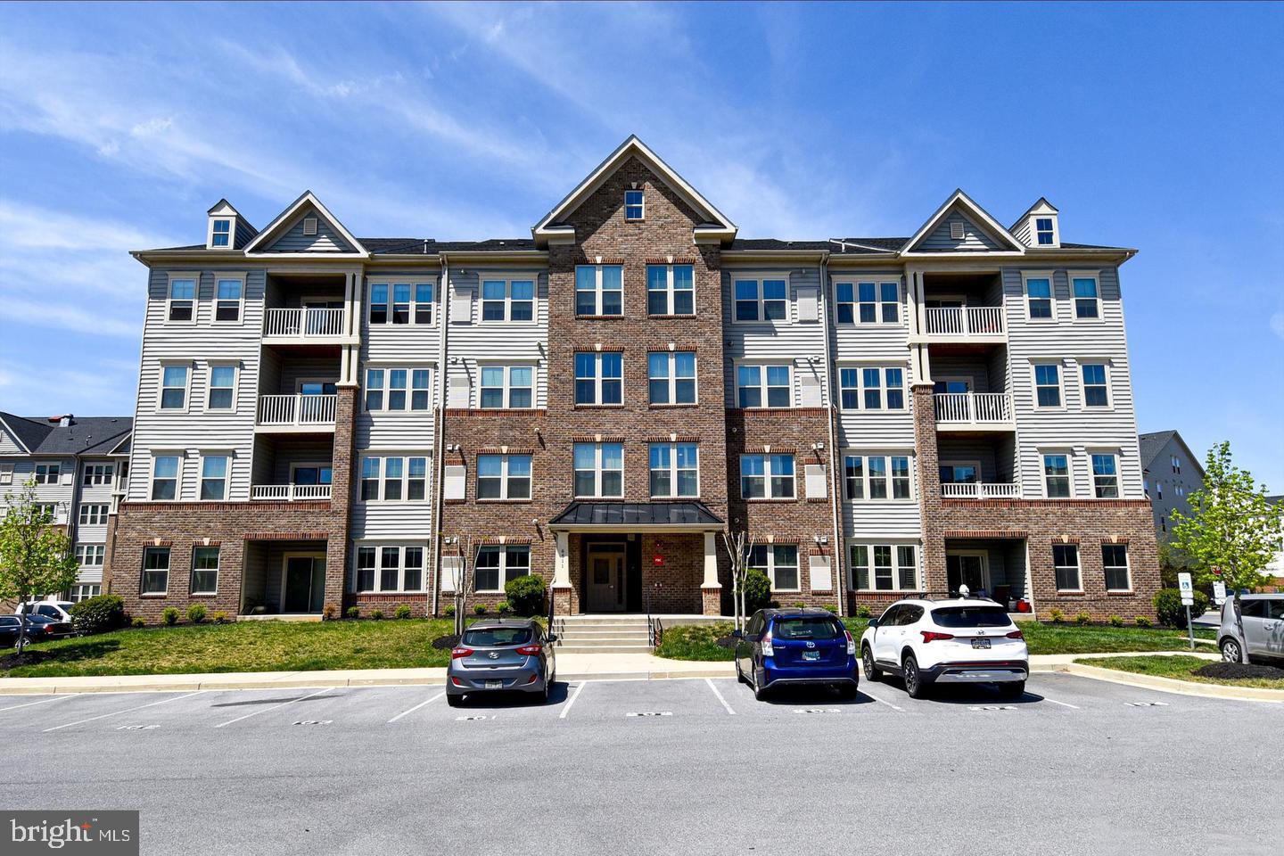 LINTON AT BALLENGER - Residential