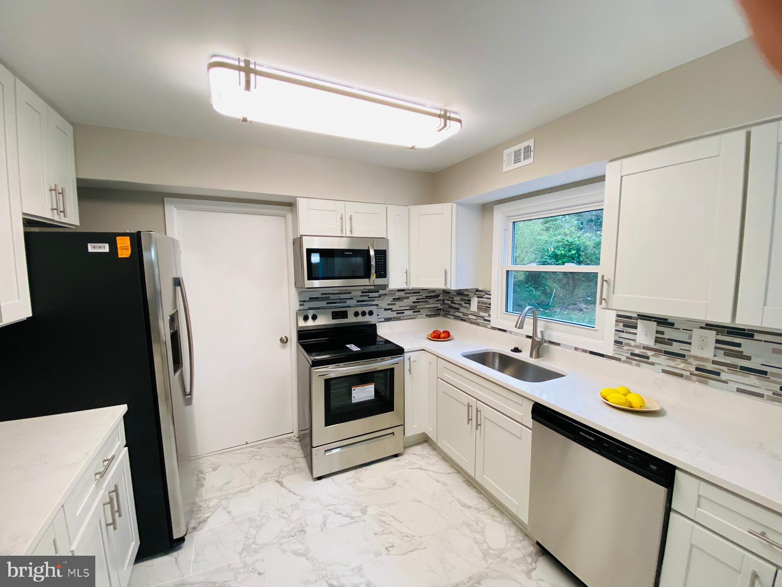 OVERBROOK AT BELAIR - Residential