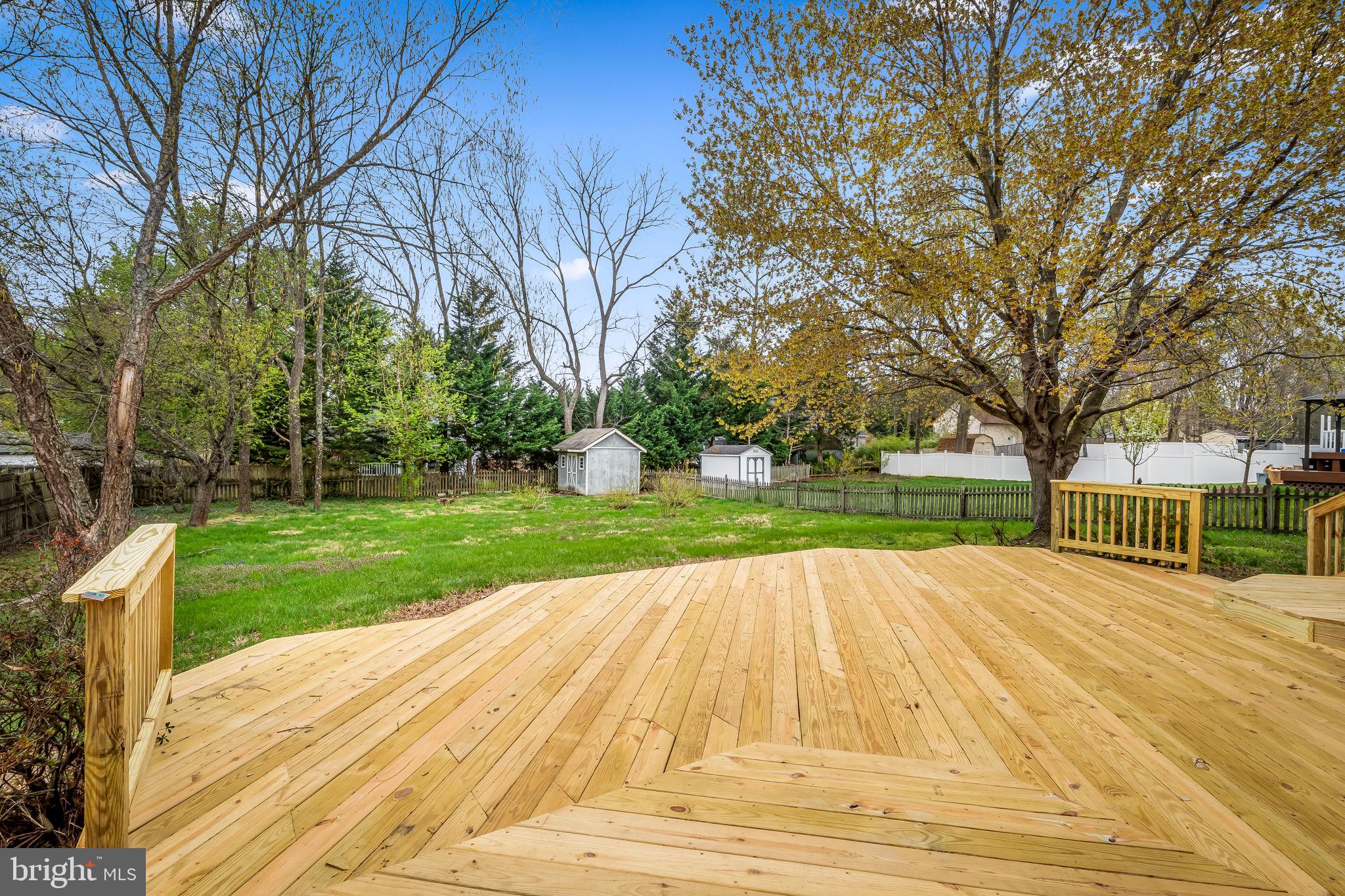 MEADOWLAND - Residential