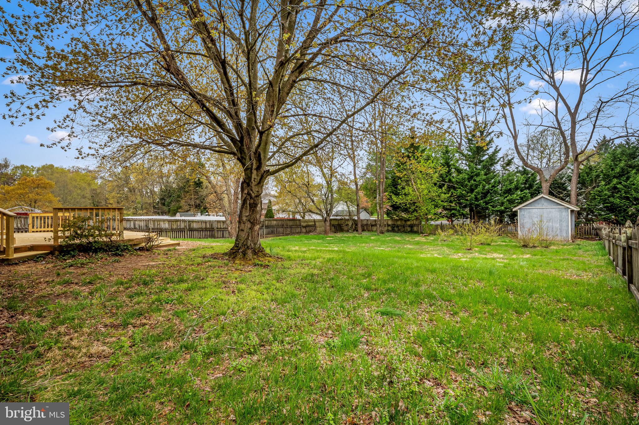 MEADOWLAND - Residential