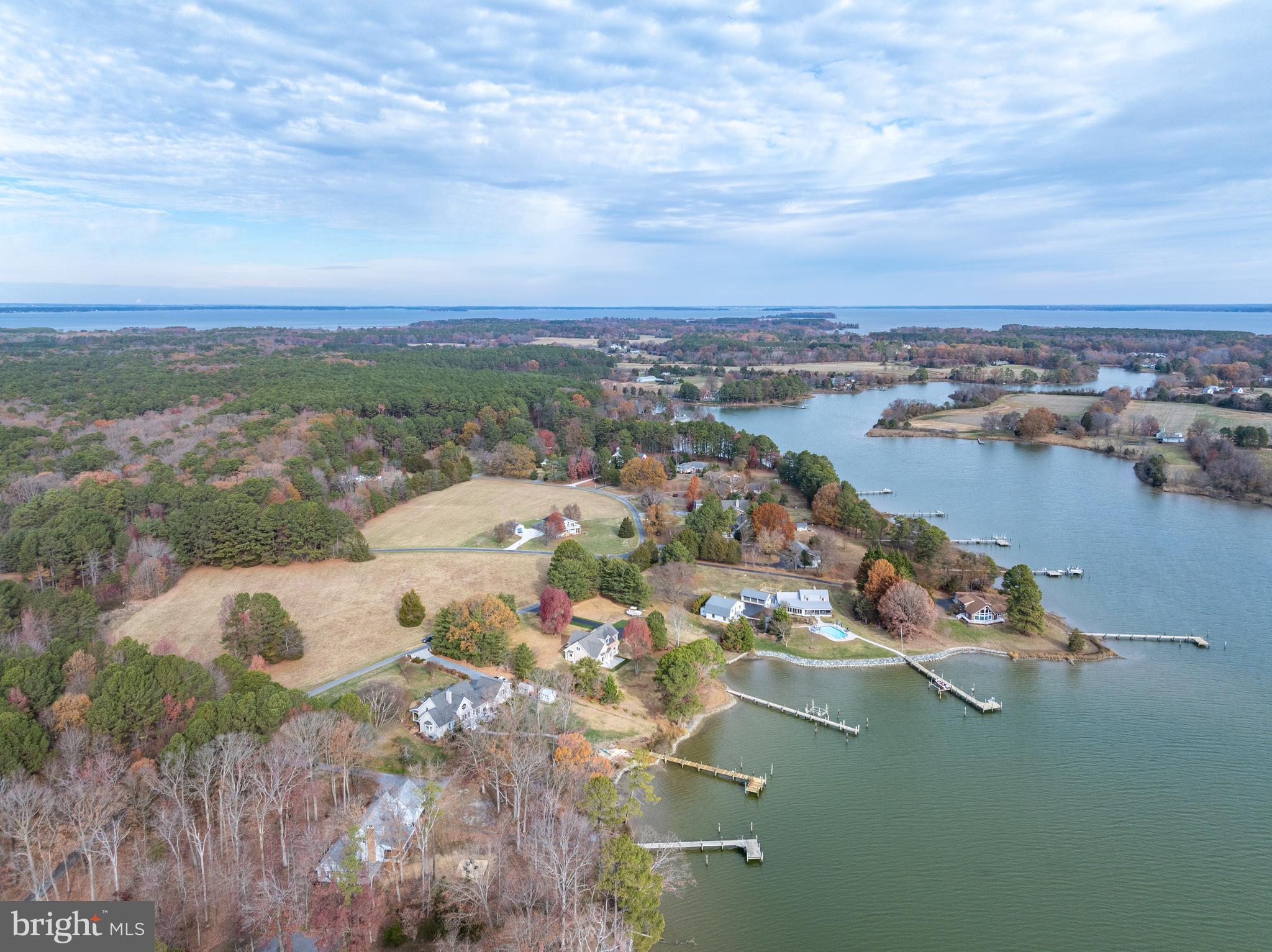 MALLARD POINT - Residential