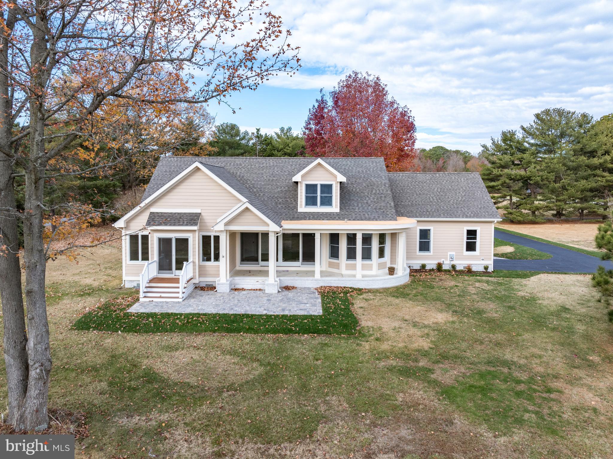 MALLARD POINT - Residential