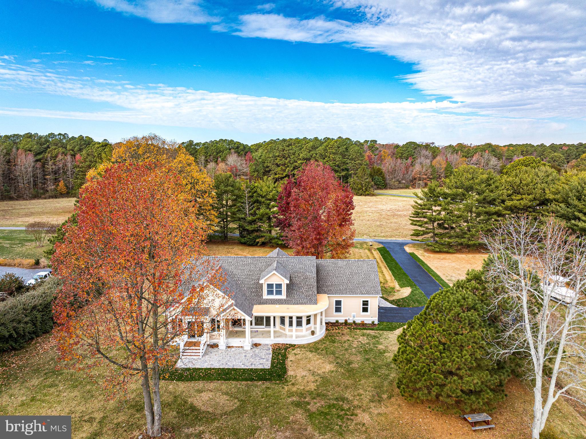 MALLARD POINT - Residential