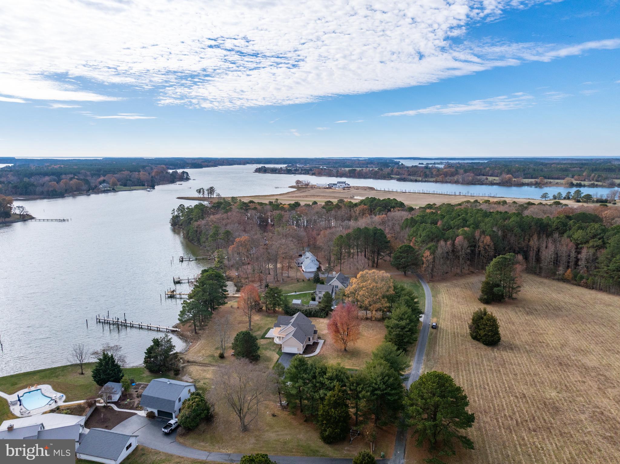 MALLARD POINT - Residential