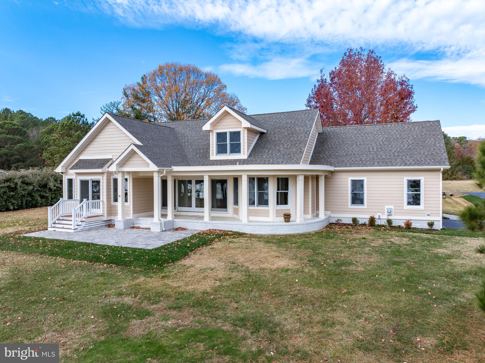 MALLARD POINT - Residential