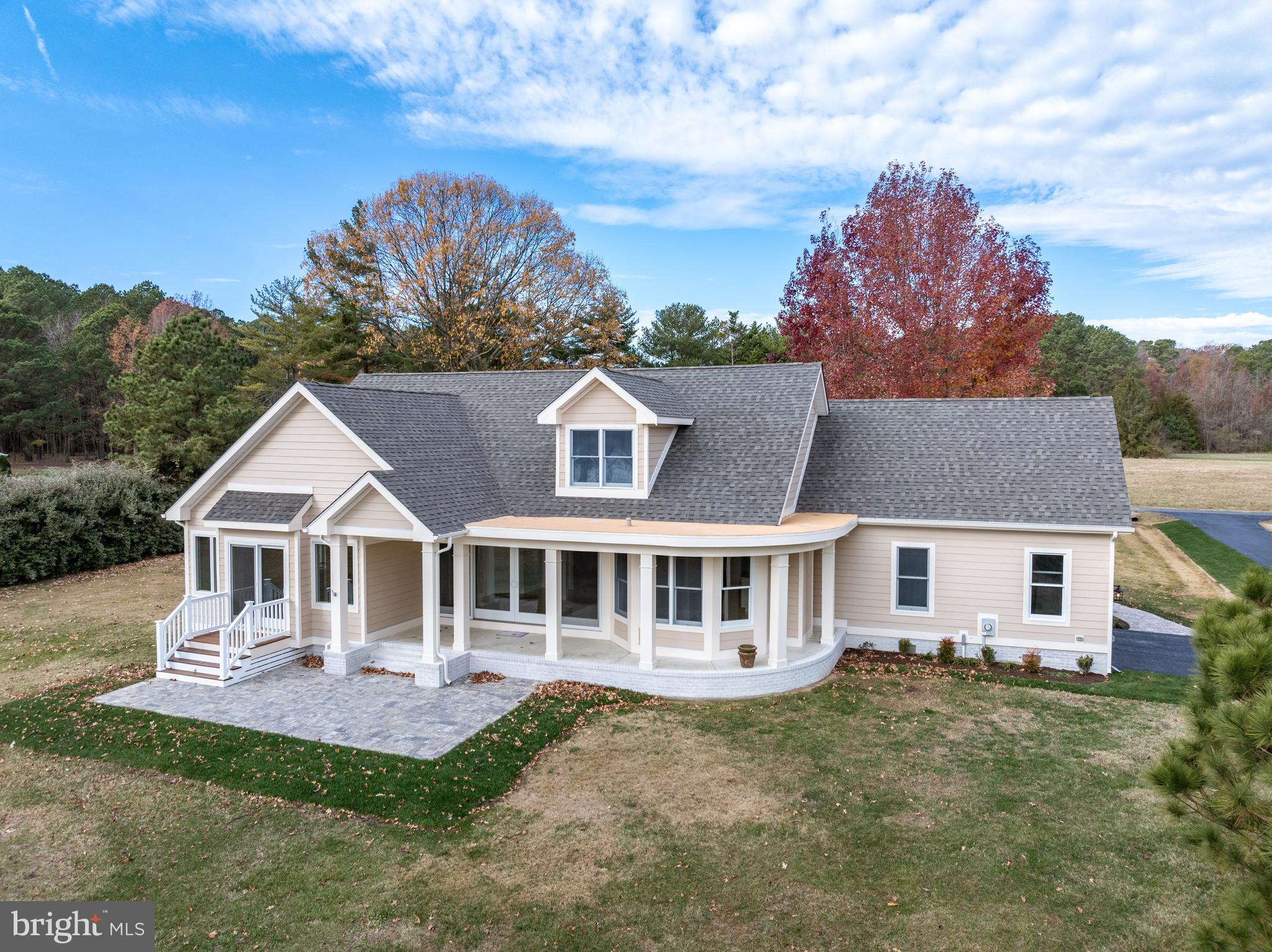 MALLARD POINT - Residential