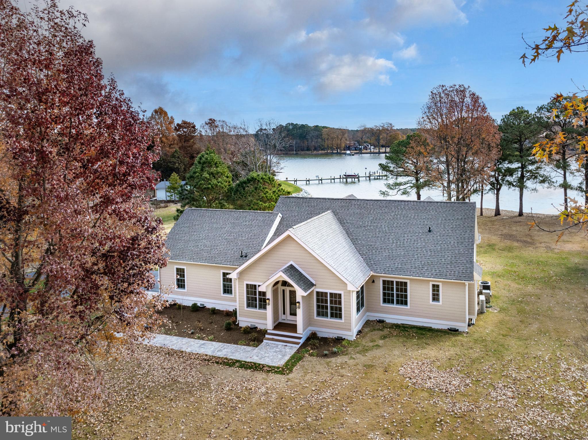 MALLARD POINT - Residential