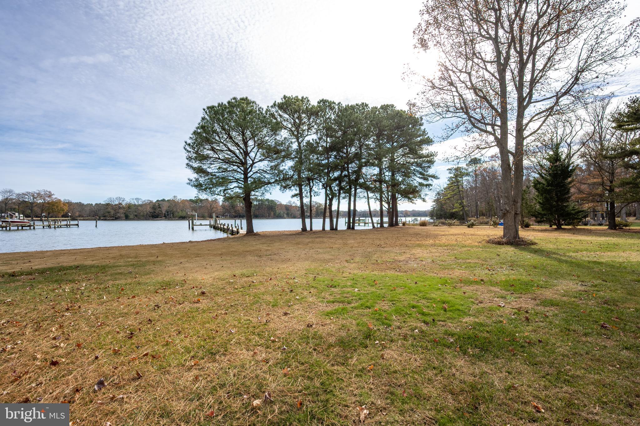 MALLARD POINT - Residential