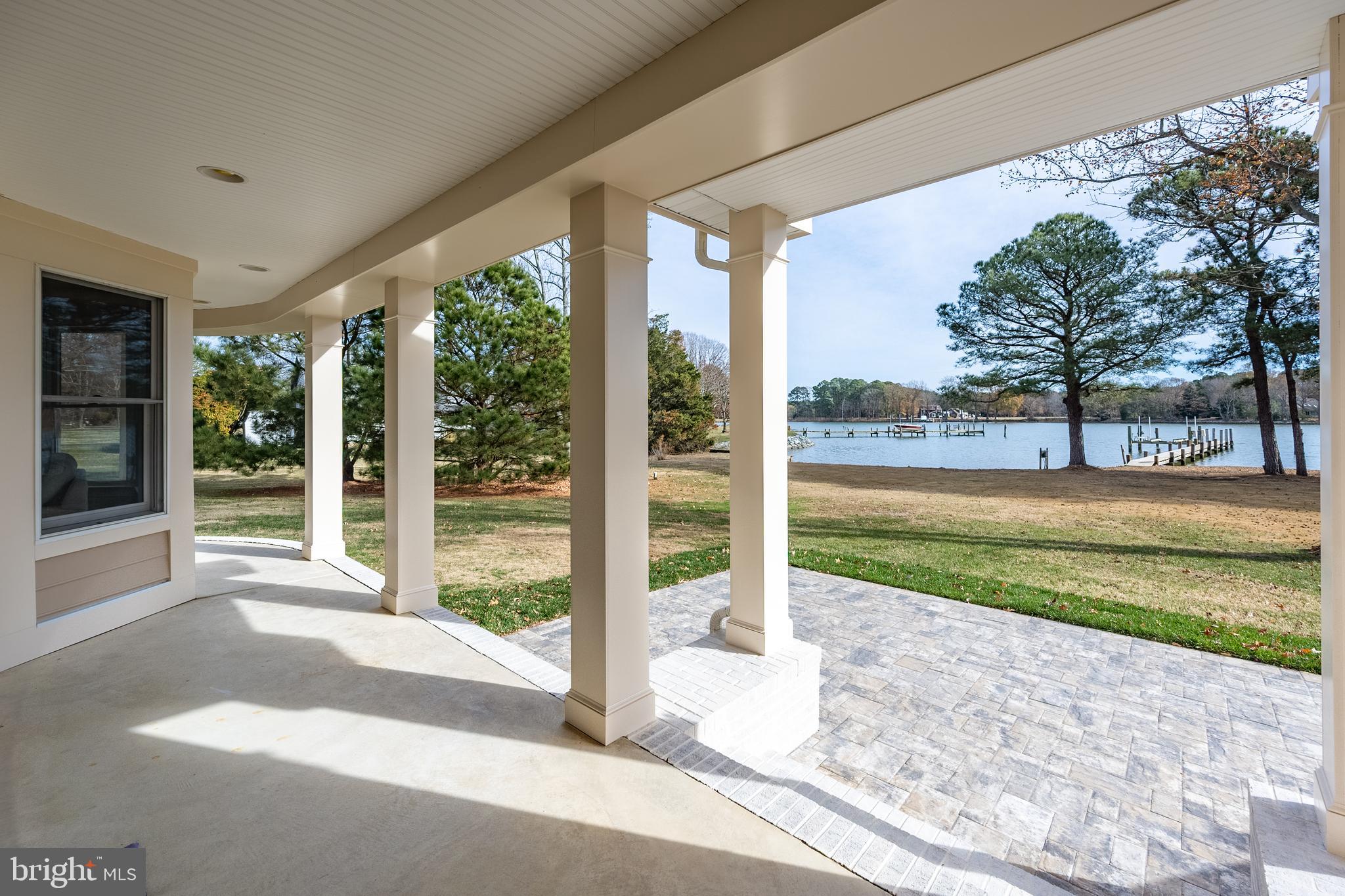 MALLARD POINT - Residential