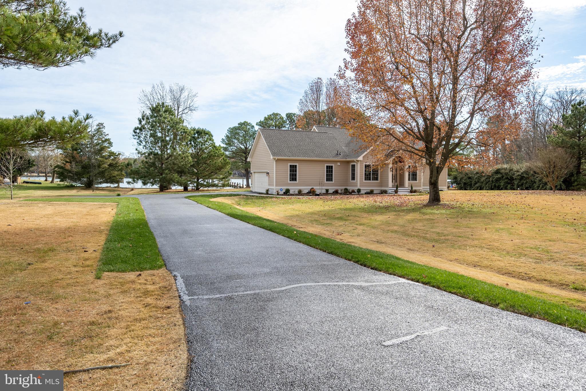MALLARD POINT - Residential