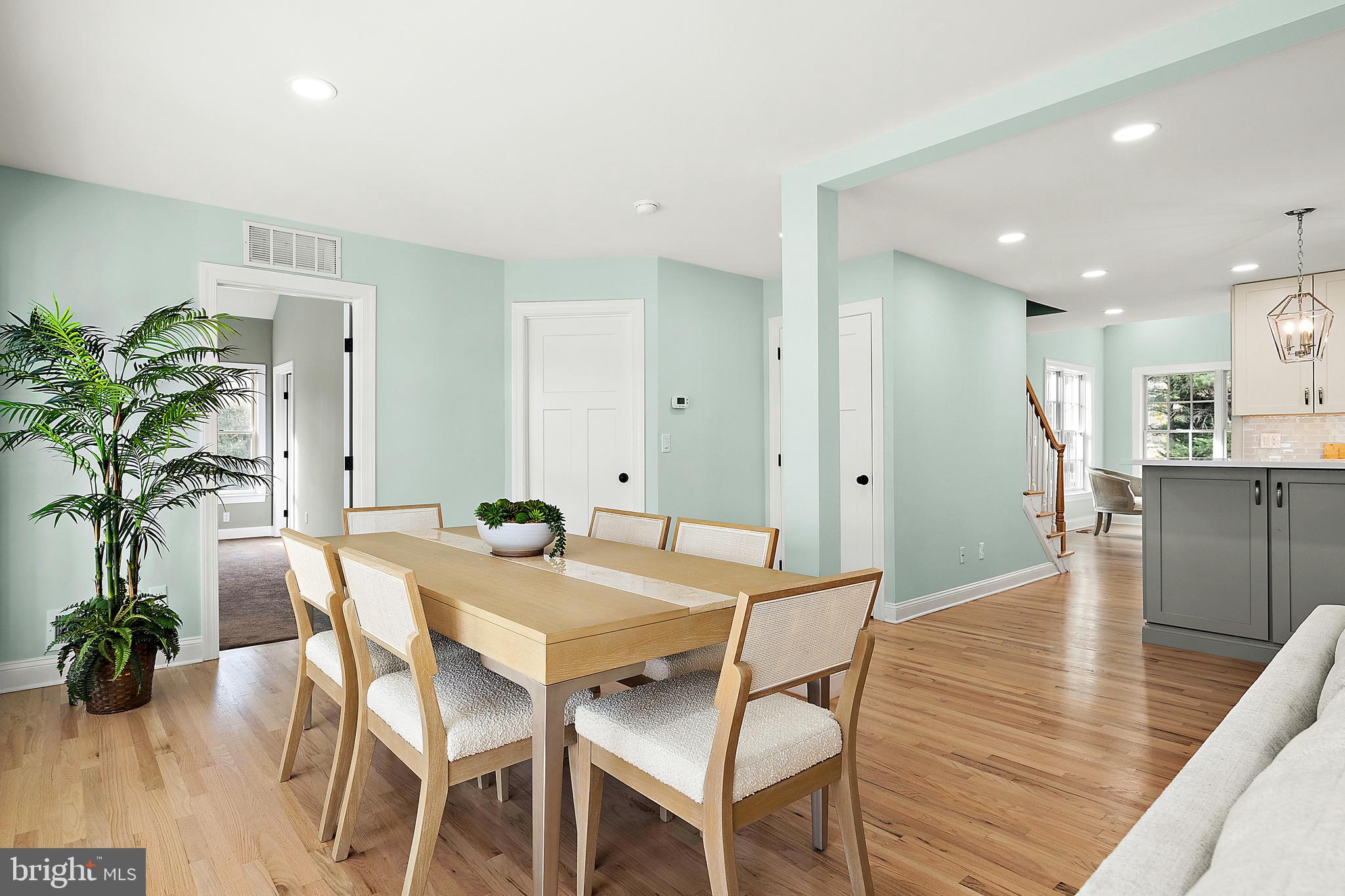 MALLARD POINT - Residential