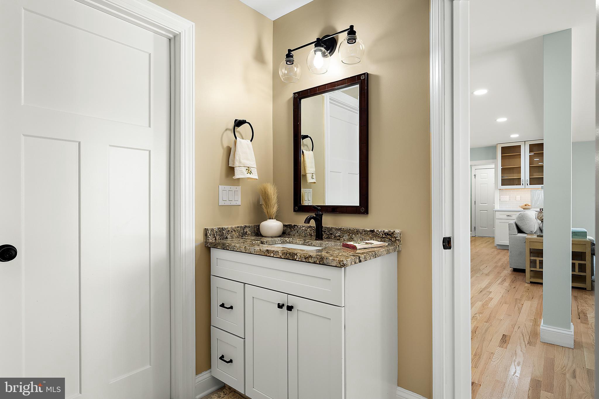 MALLARD POINT - Residential