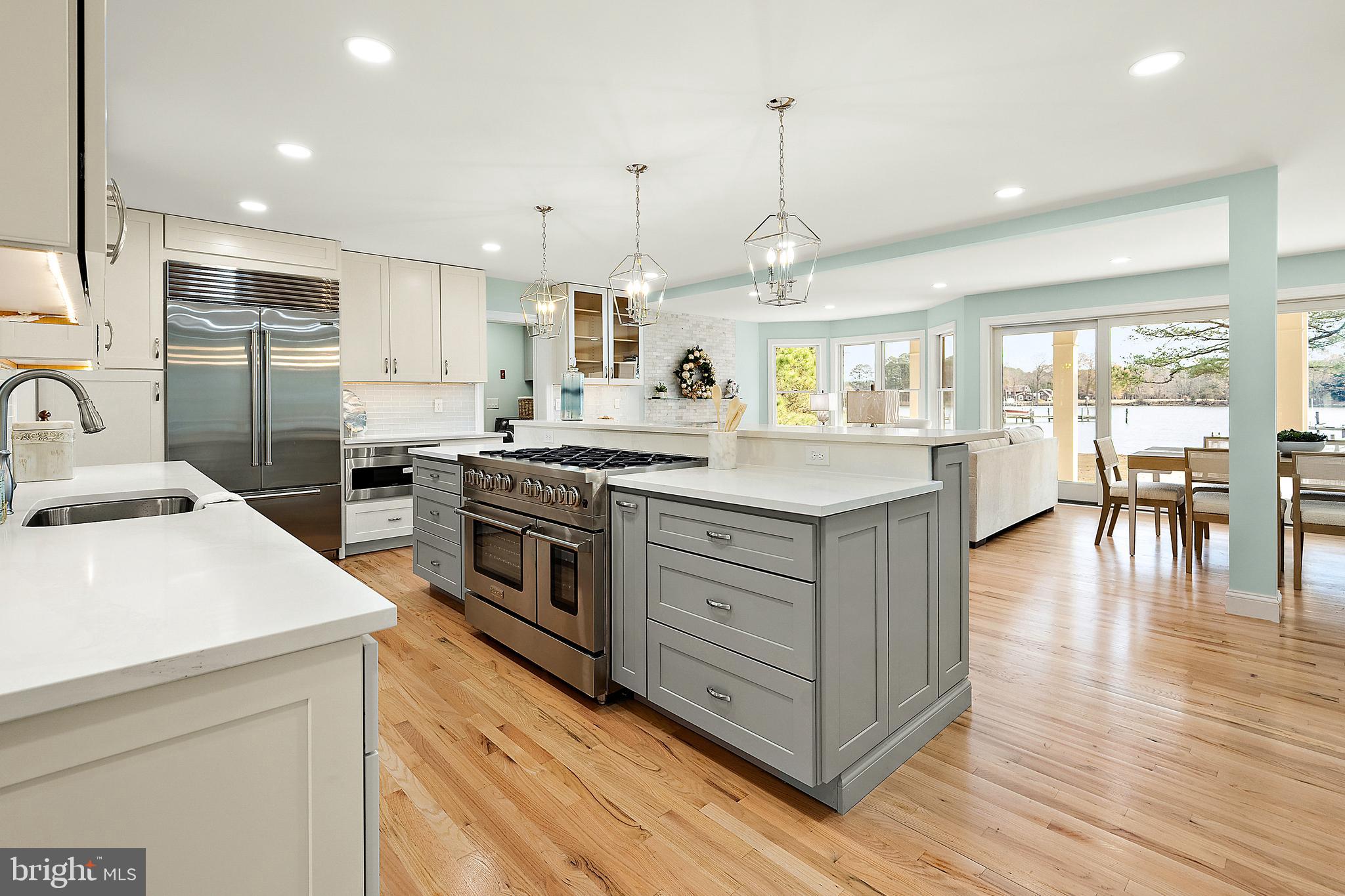 MALLARD POINT - Residential