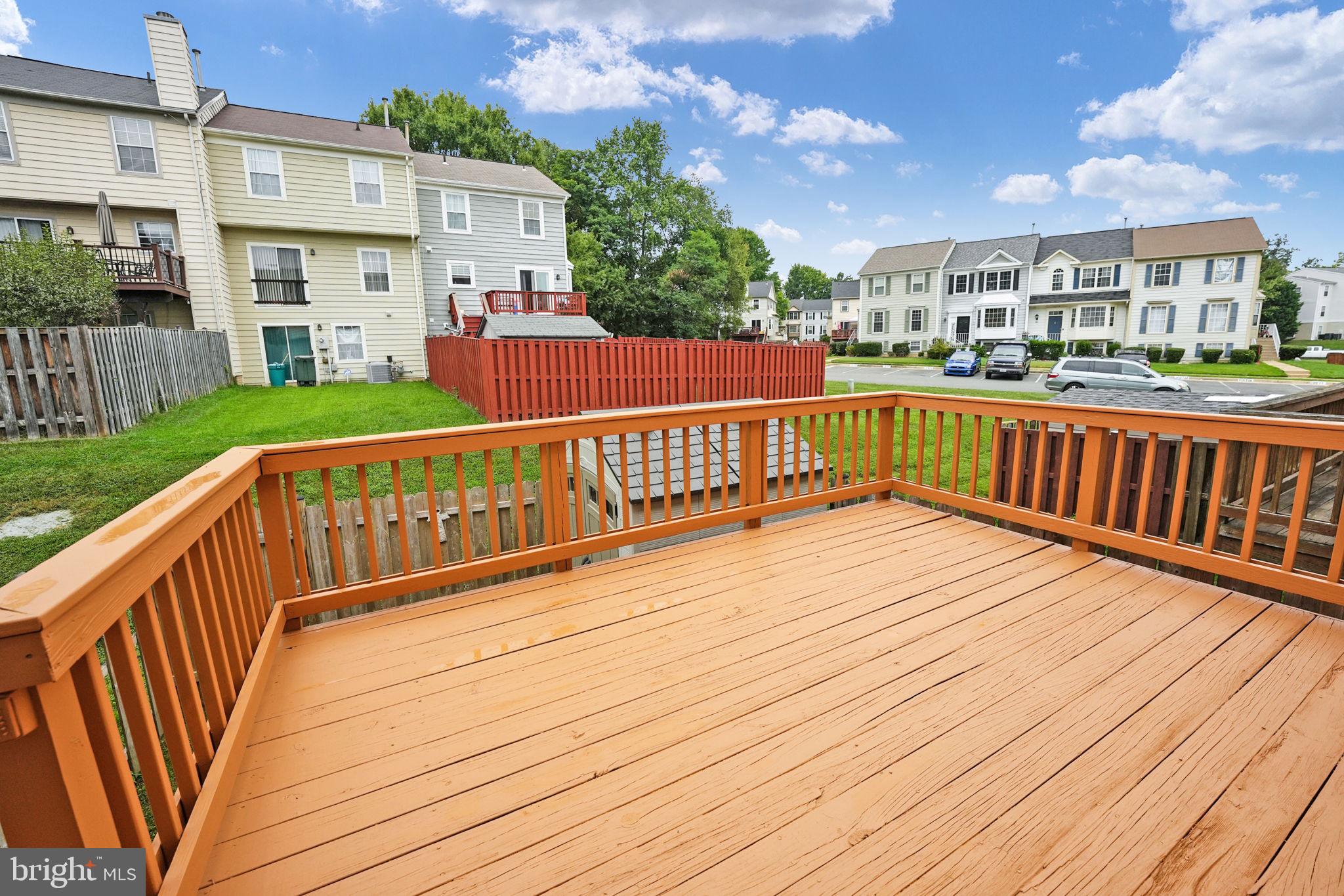 RIDGEFIELD VILLAGE - Residential