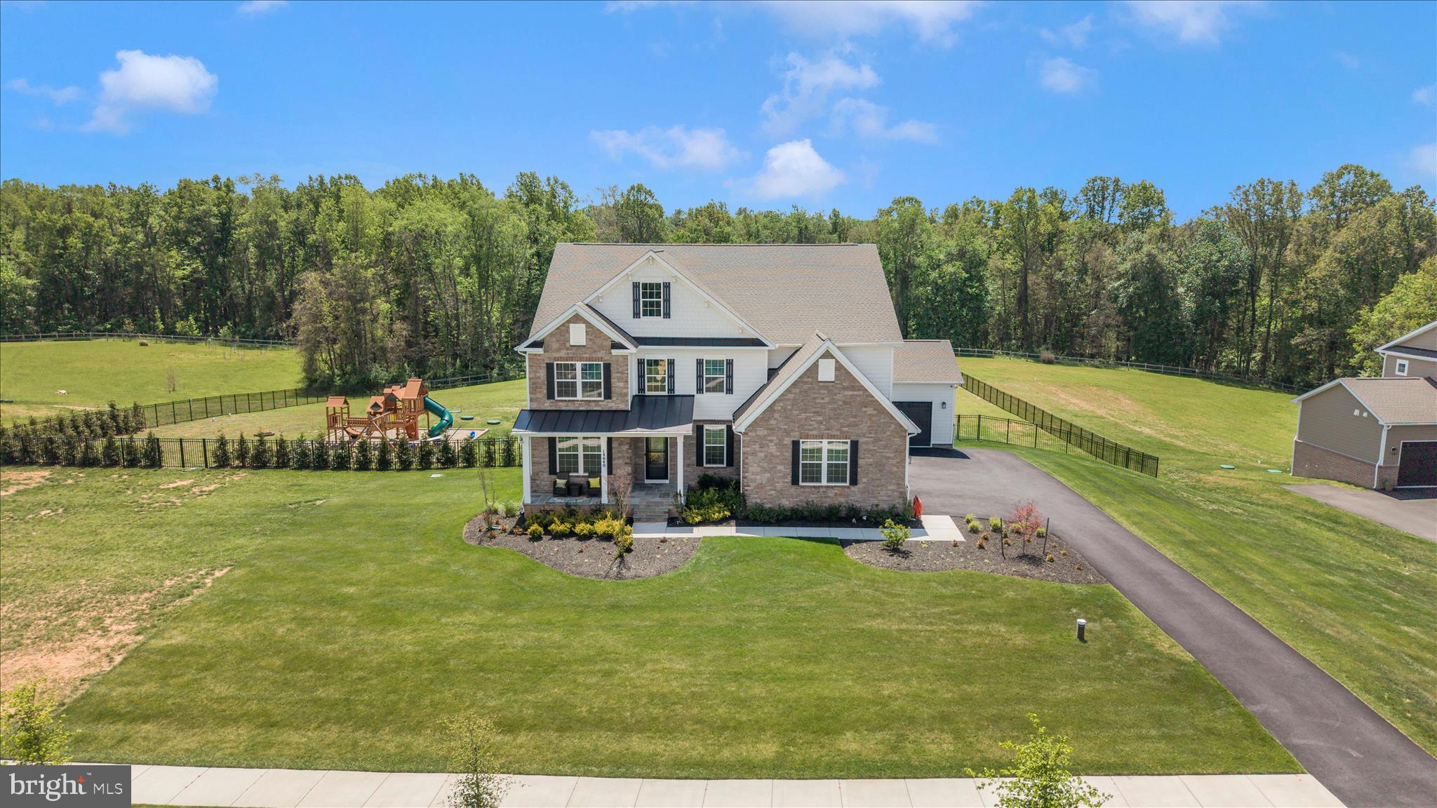 SENECA FARM - Residential