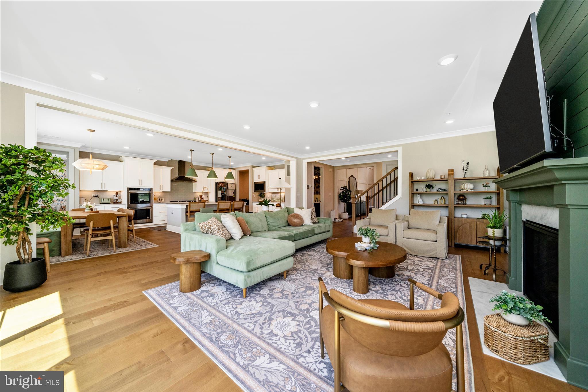 SENECA FARM - Residential