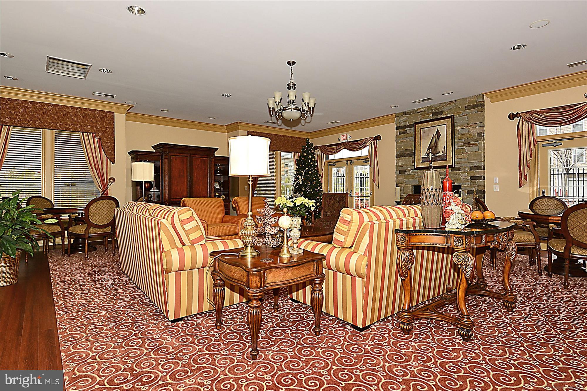 PINEY ORCHARD - Residential