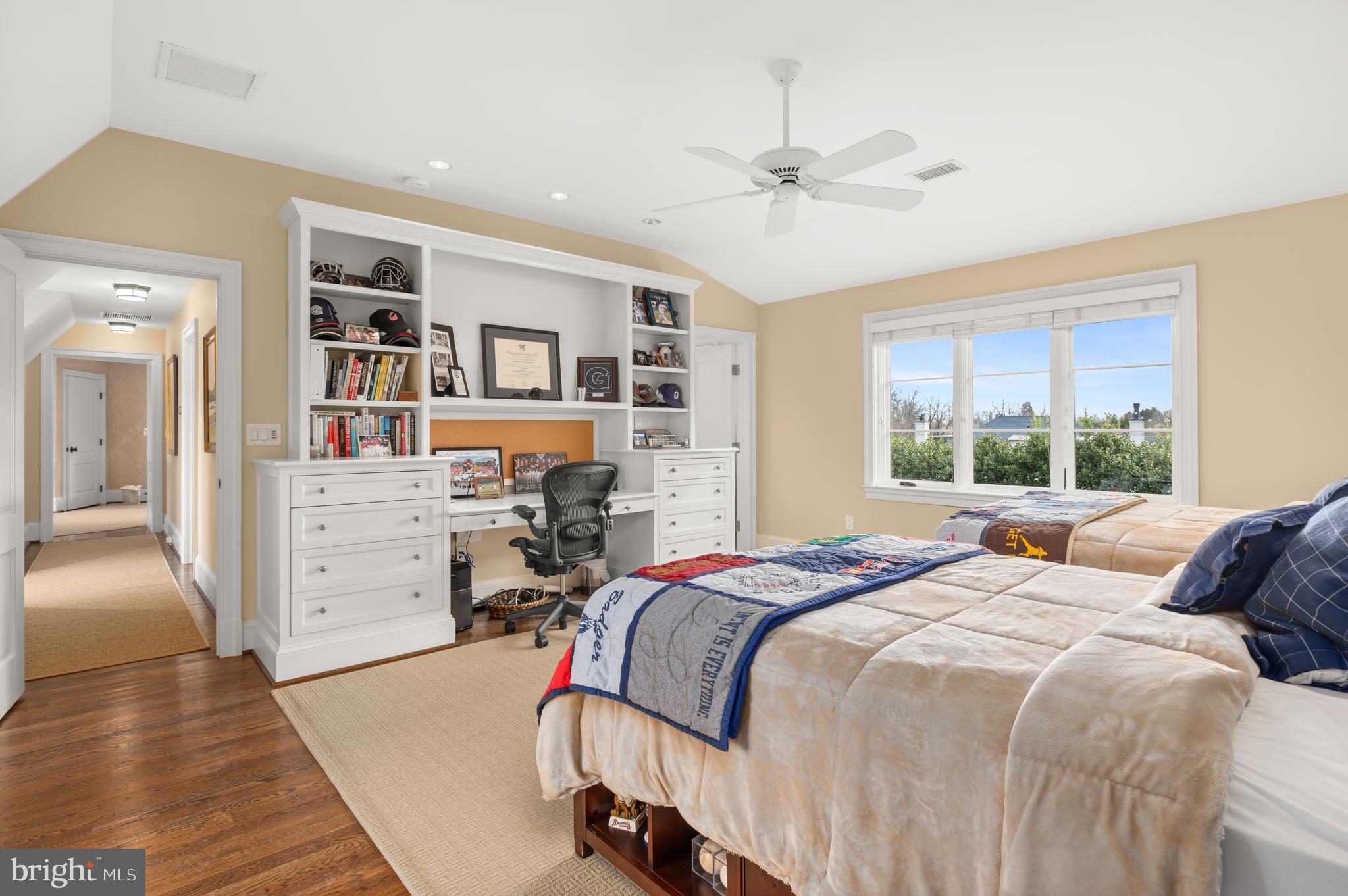 PHILLIPS PARK - Residential