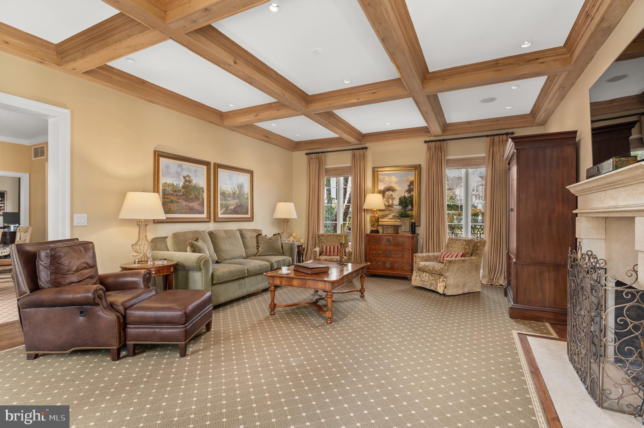 PHILLIPS PARK - Residential