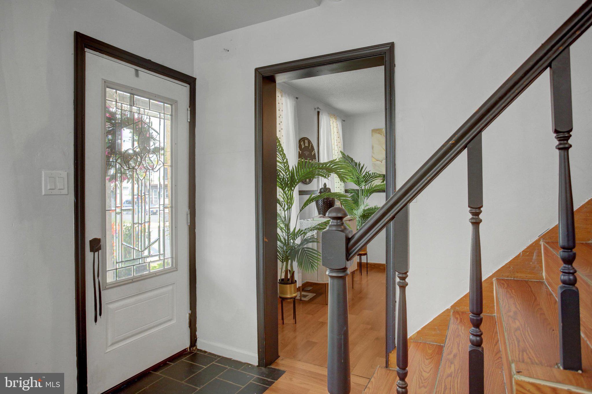 736 S SECOND STREET