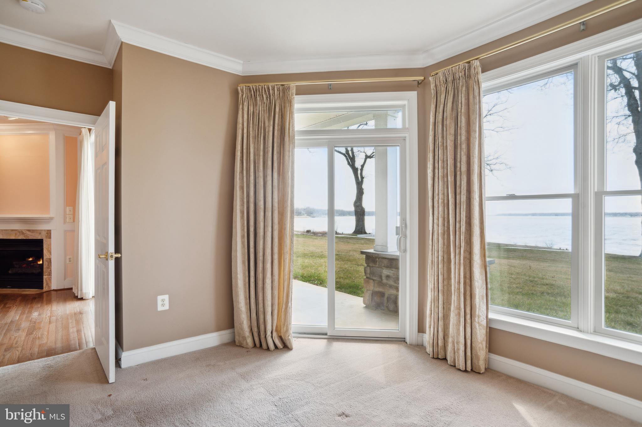 WATERS EDGE - Residential Lease