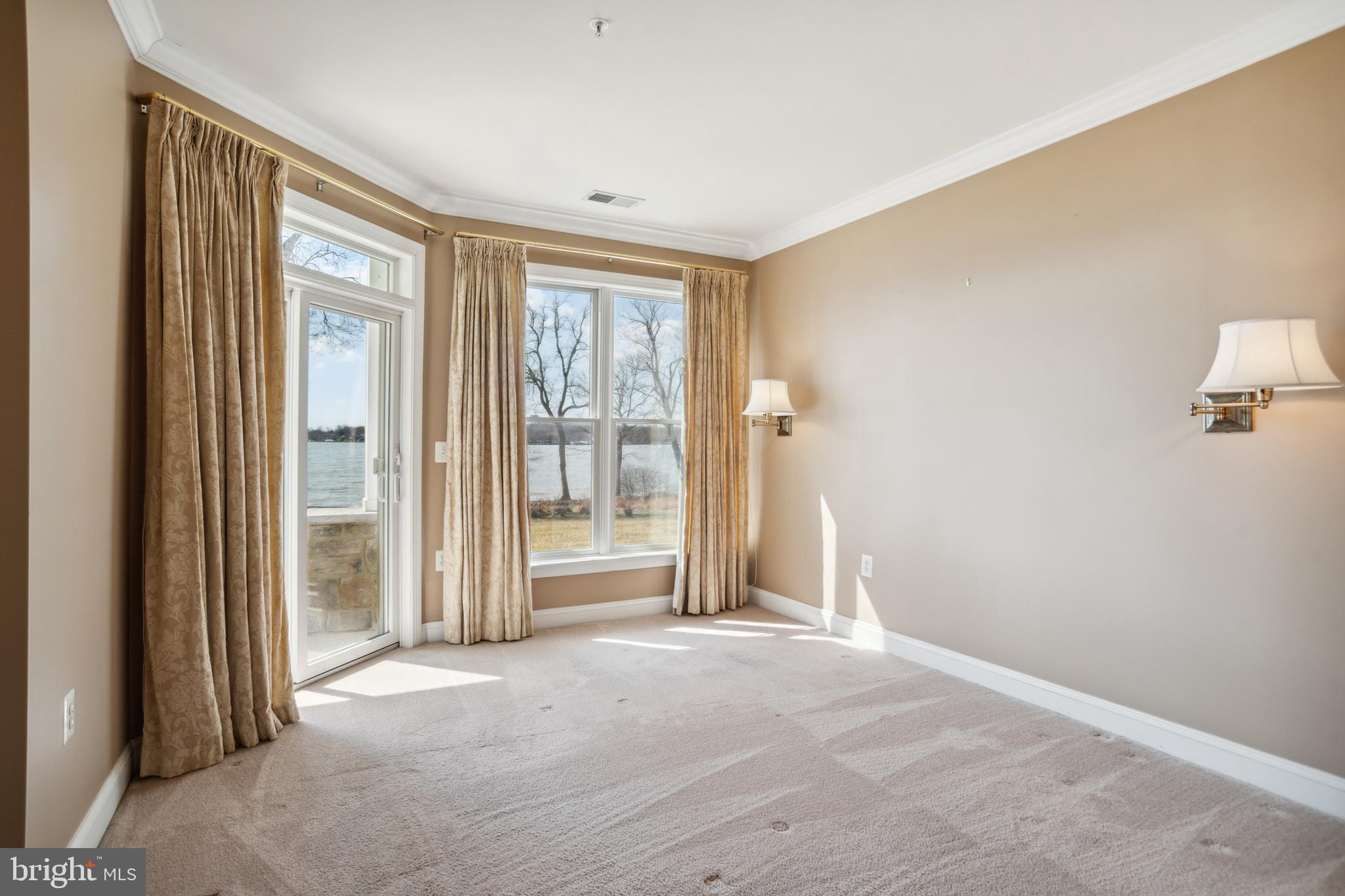 WATERS EDGE - Residential Lease