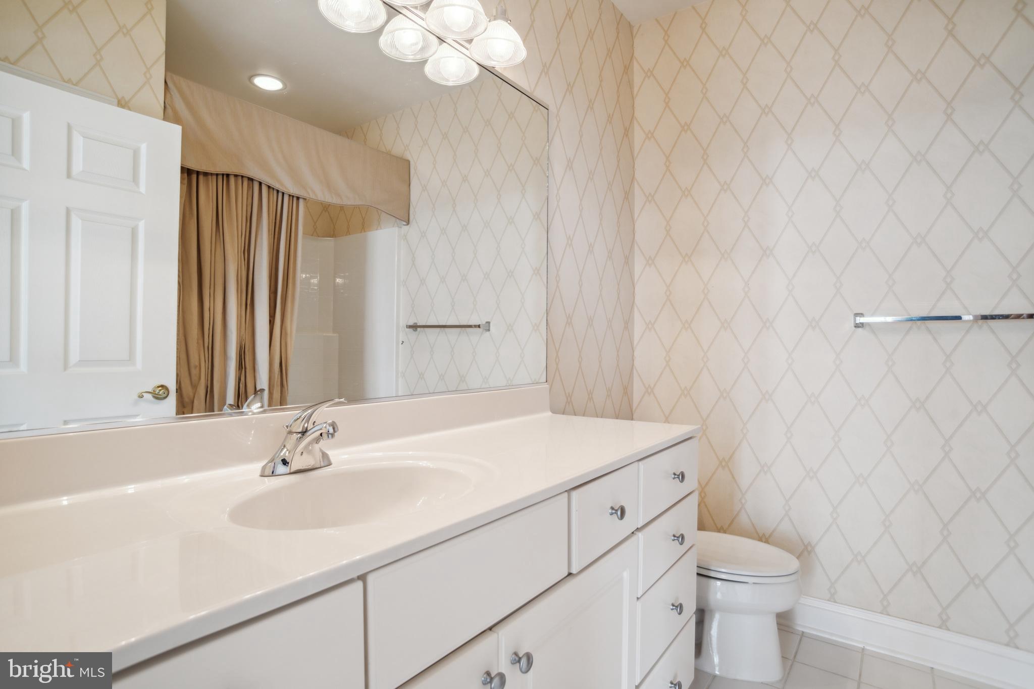 WATERS EDGE - Residential Lease