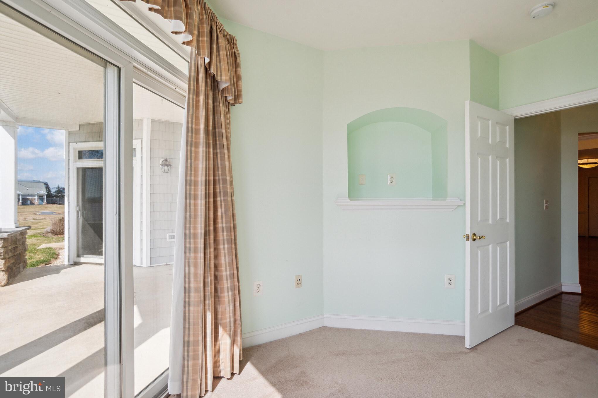 WATERS EDGE - Residential Lease