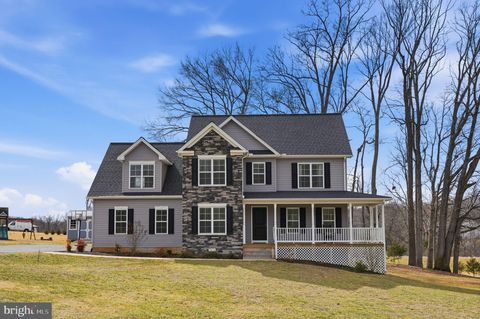 Photo of 9372 Blackbird Loop, CULPEPER, VA 22701 (MLS # VACU2013516)