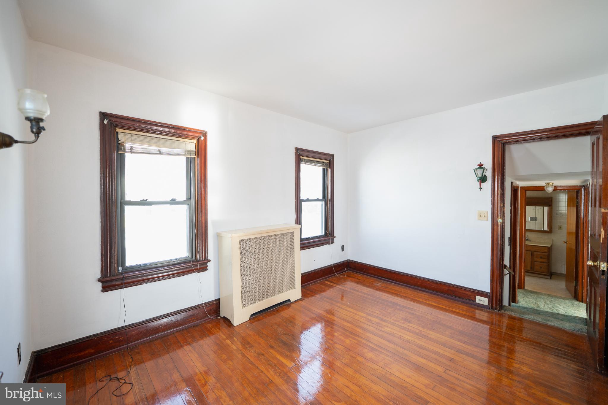 EASTON CITY - Residential