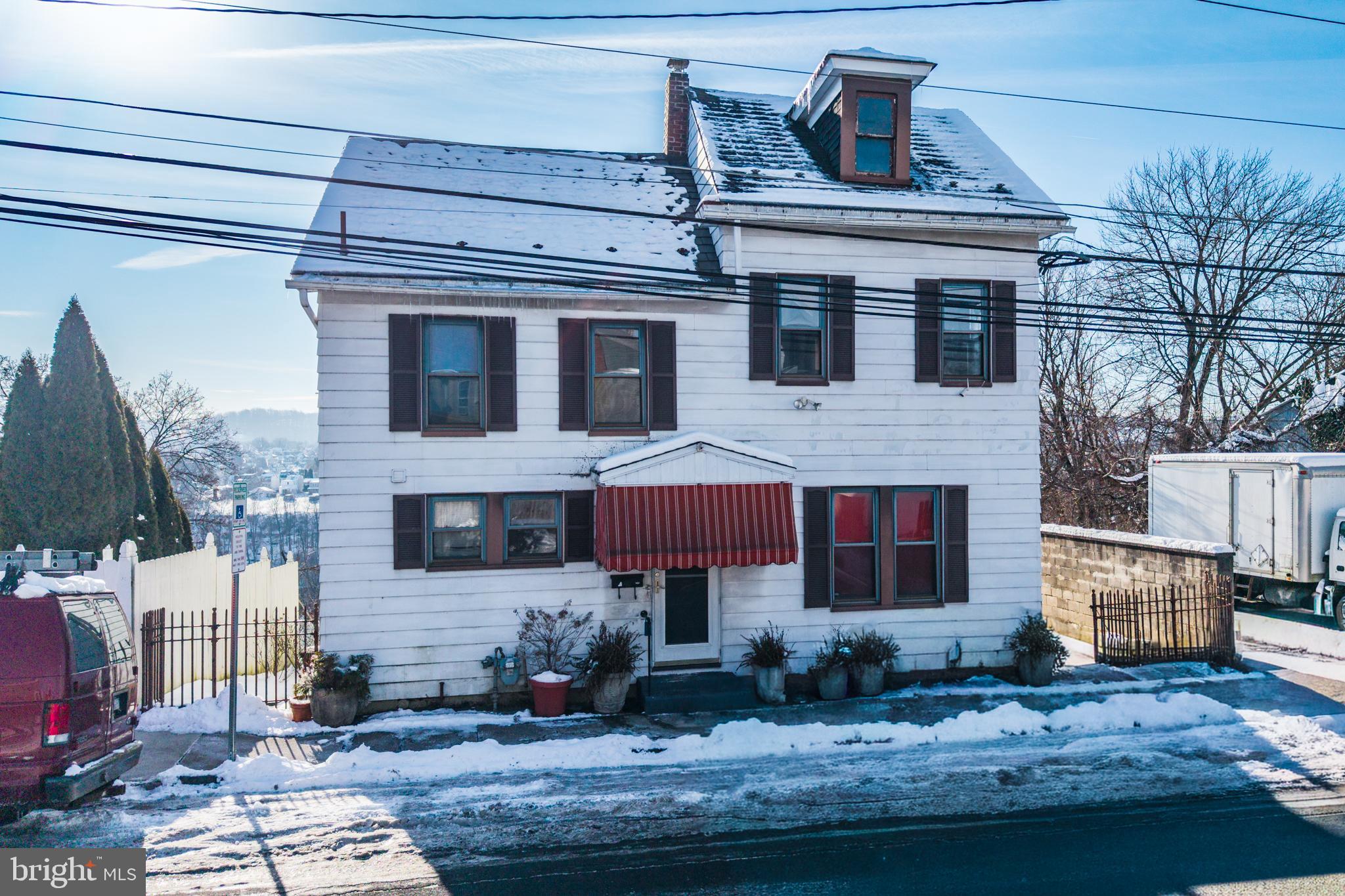 EASTON CITY - Residential