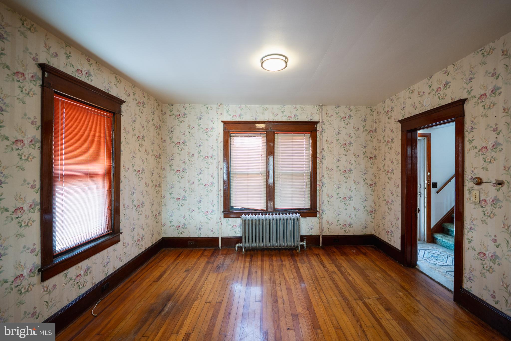 EASTON CITY - Residential