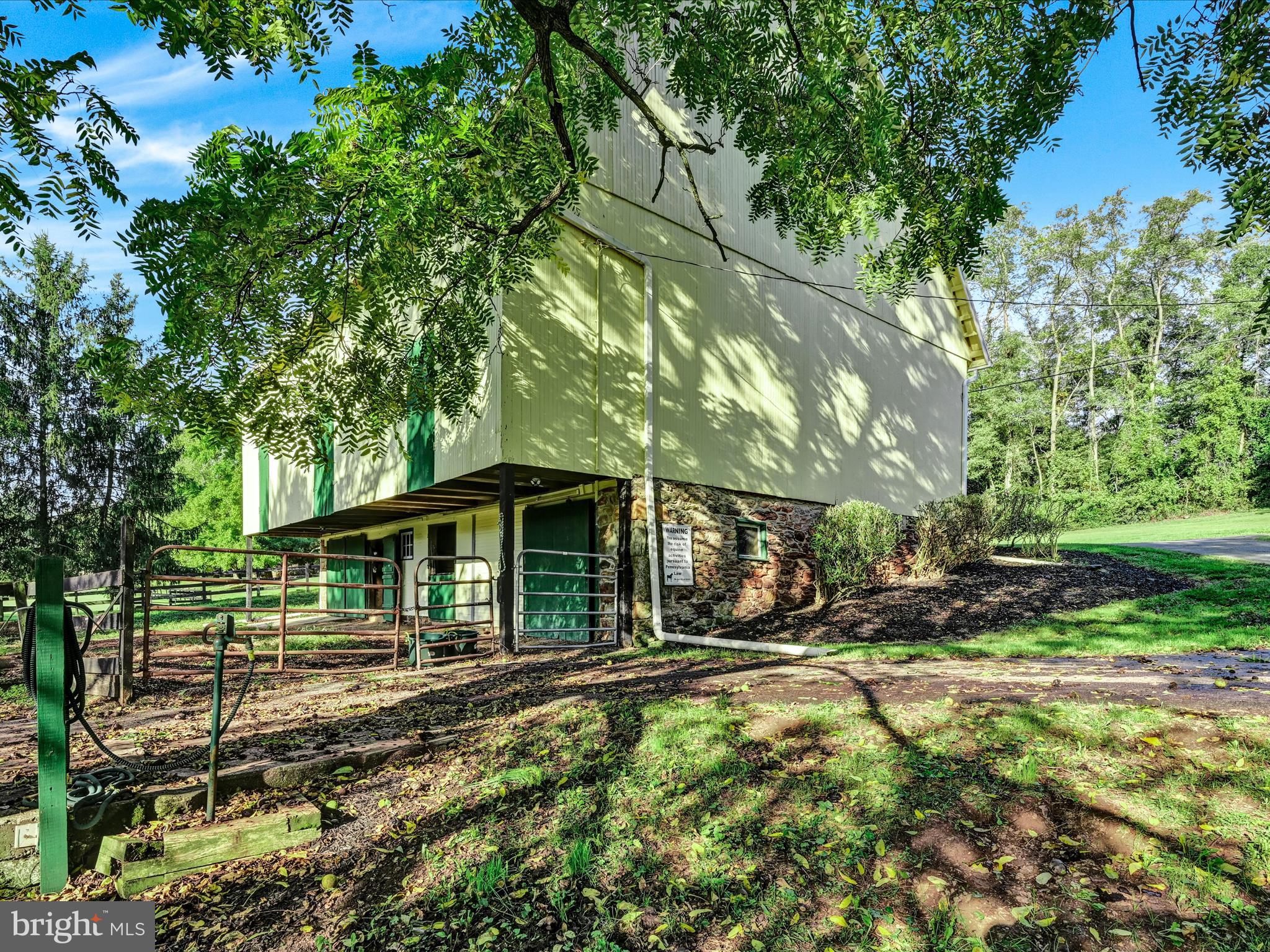1414 LITTLE LANE