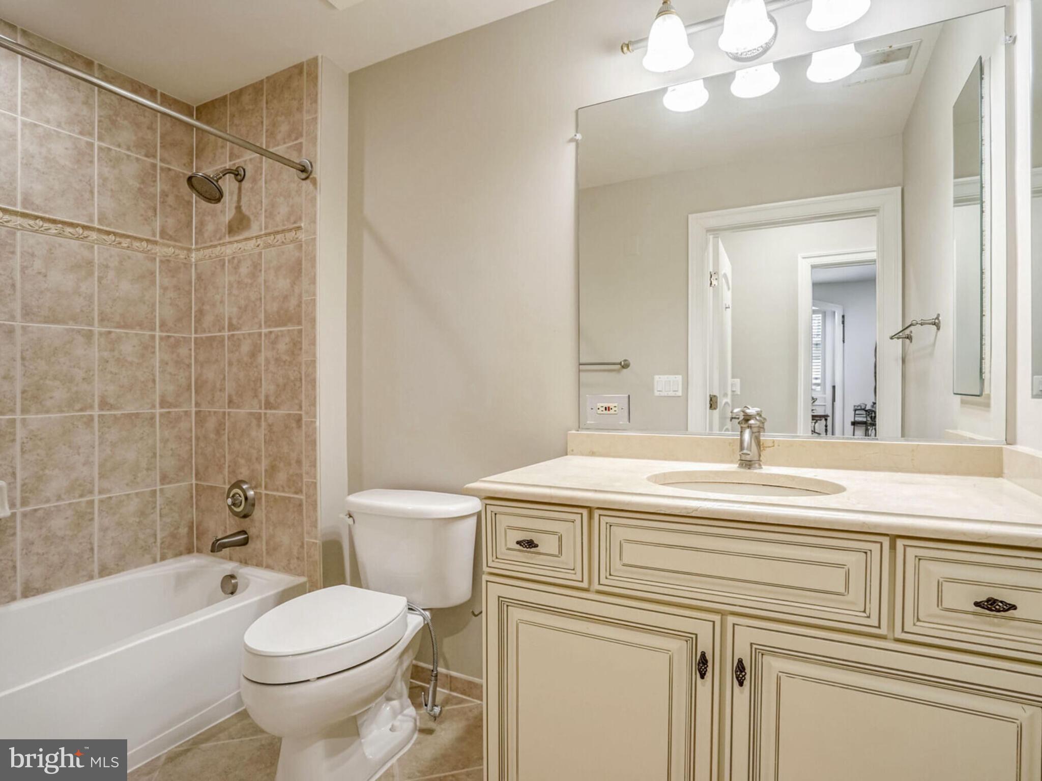 MORGAN AT MCLEAN - Residential