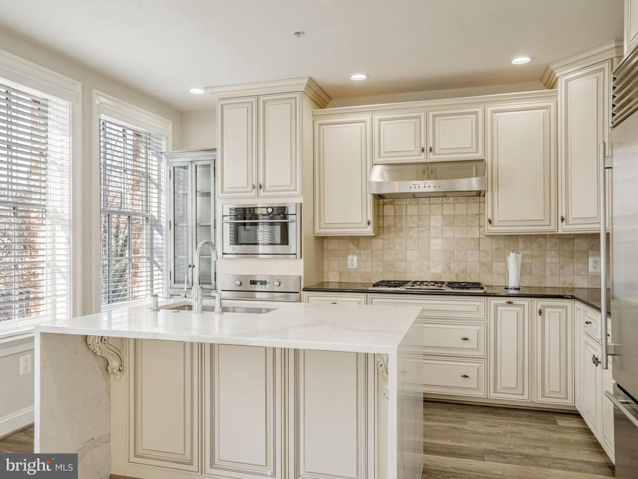 MORGAN AT MCLEAN - Residential