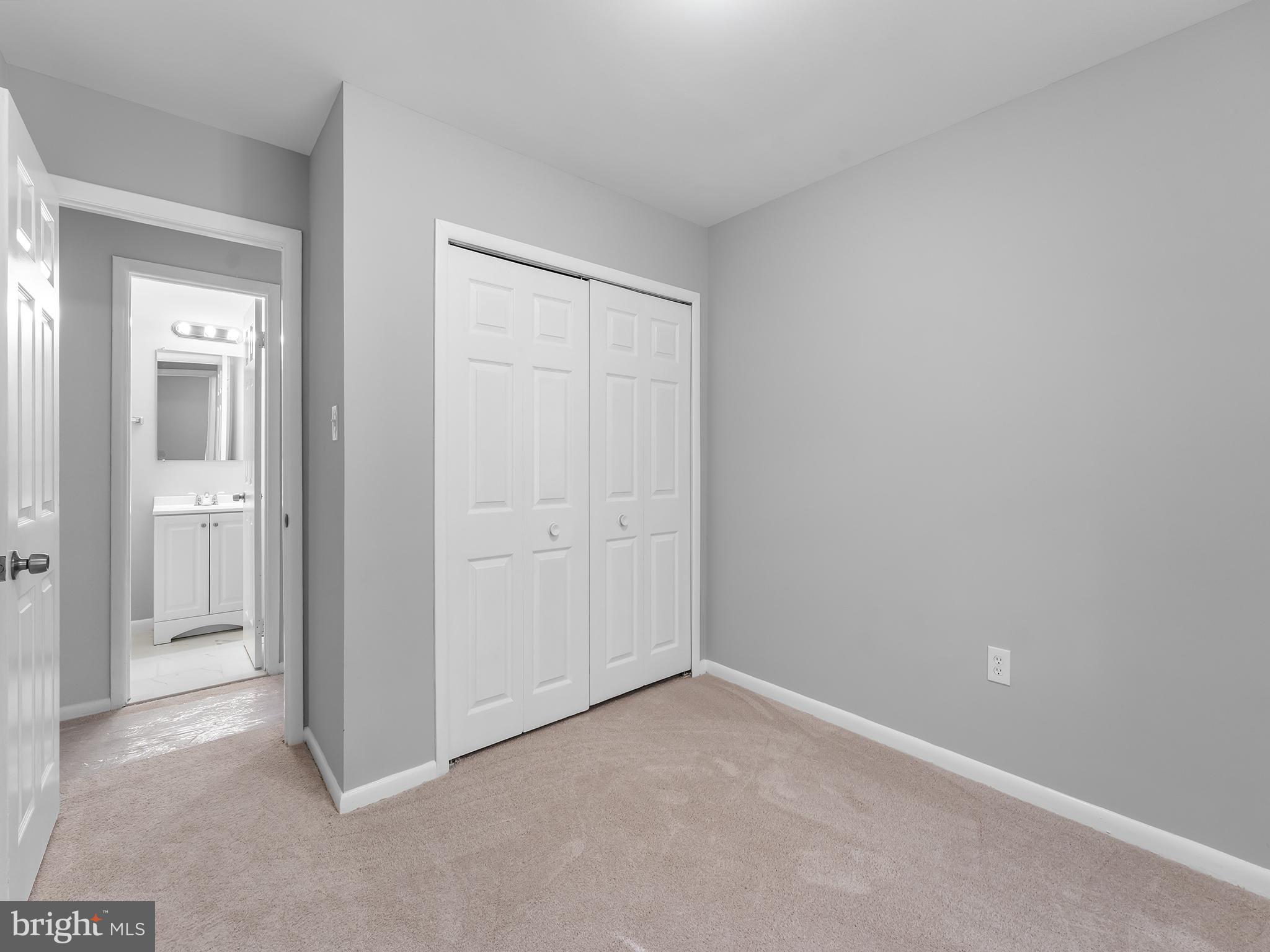 SHANNON STATION - Residential