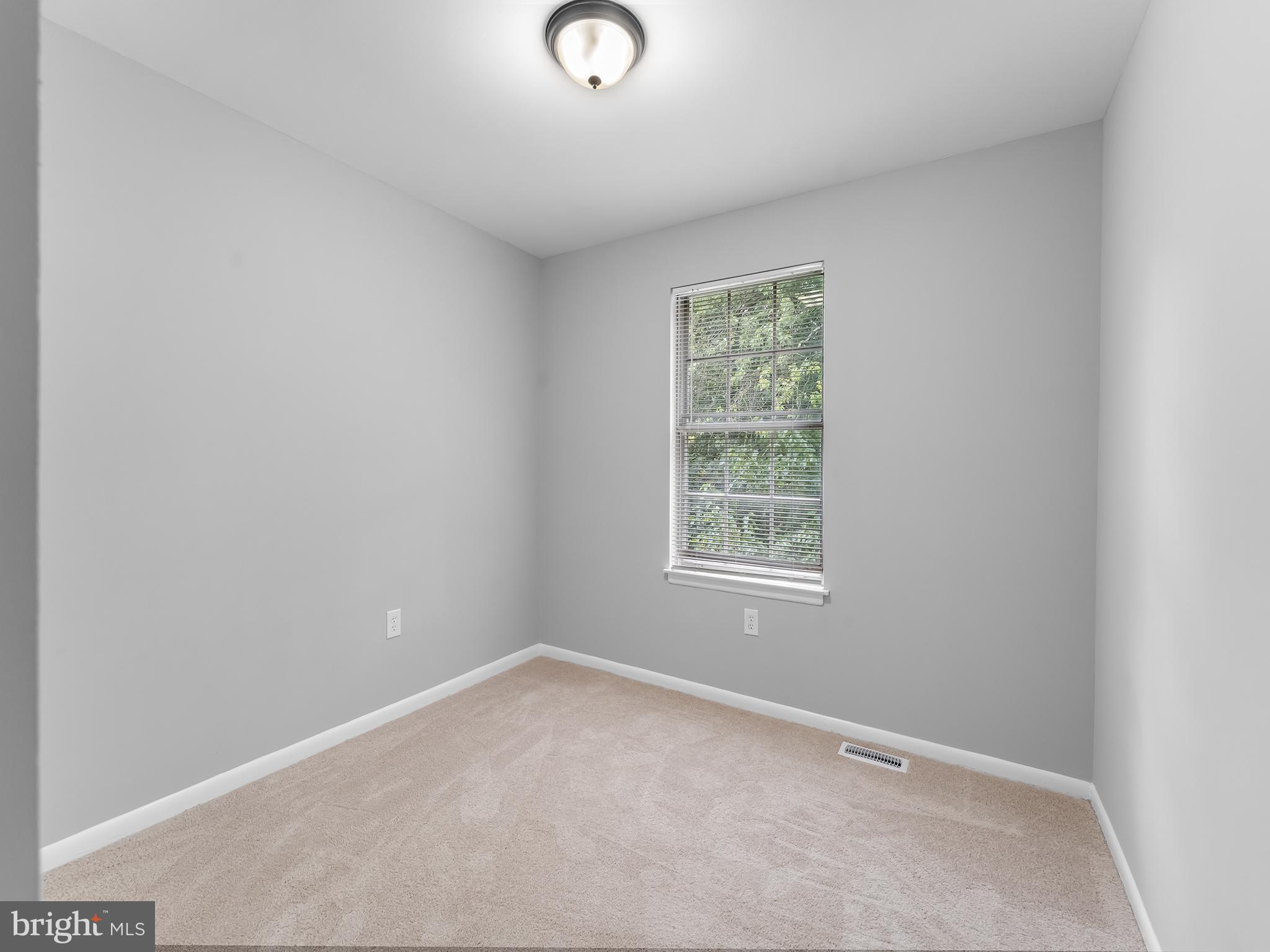 SHANNON STATION - Residential