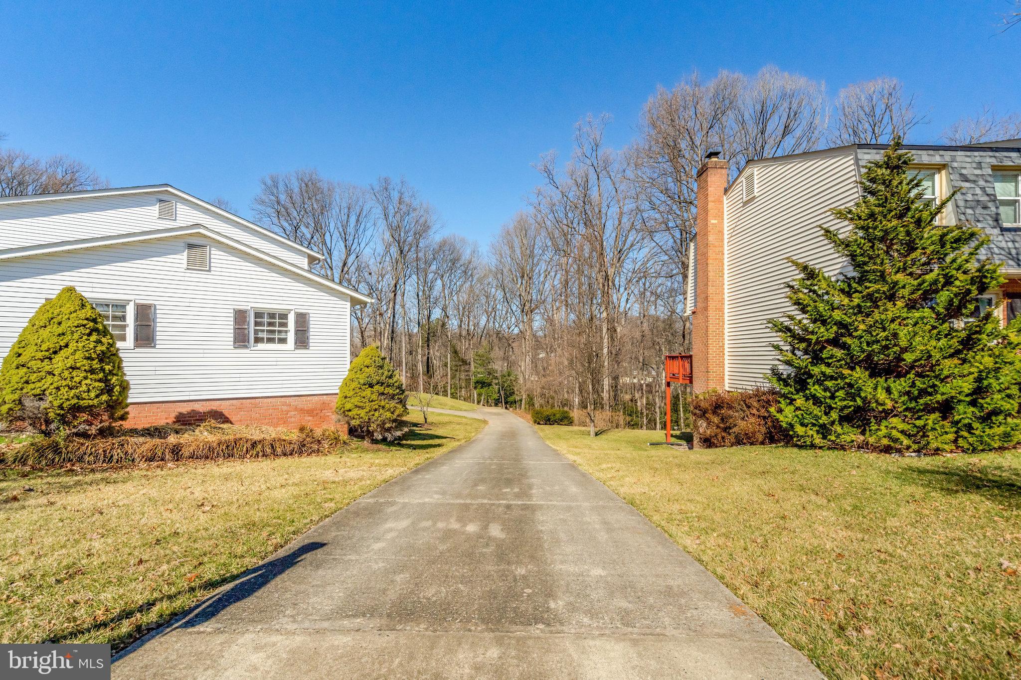 FAIRFAX - Residential