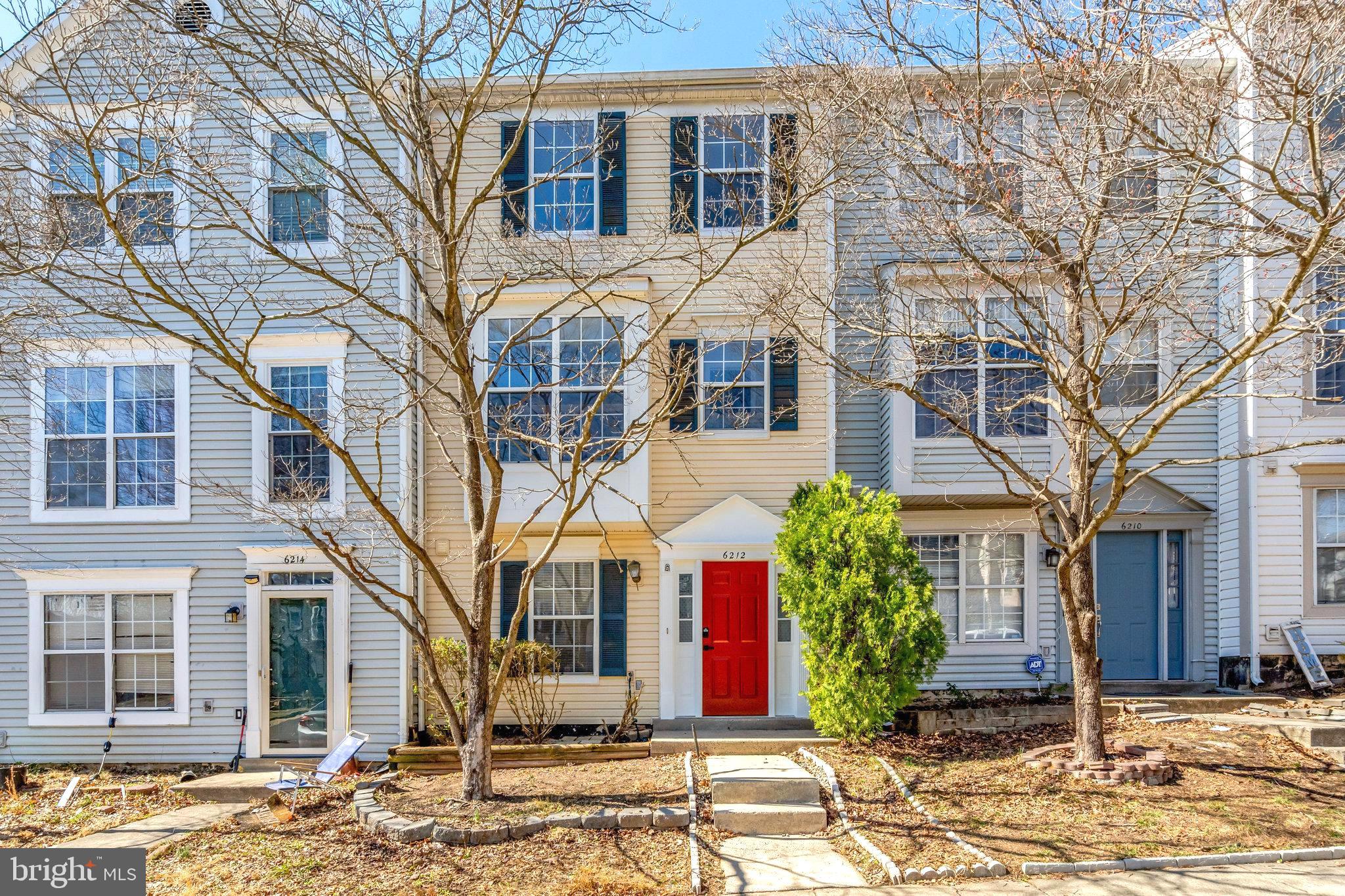 FAIRFAX - Residential