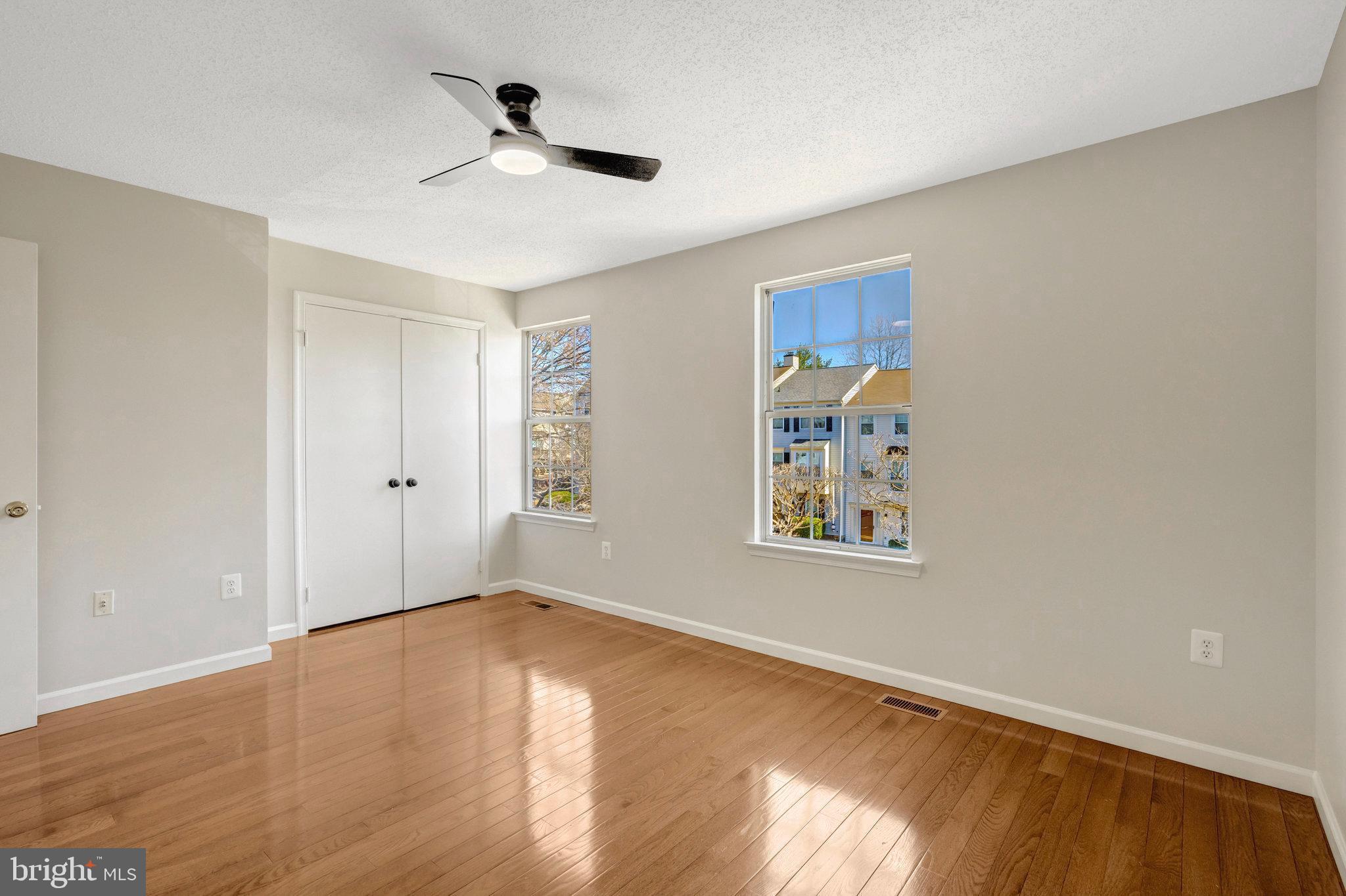 FAIRFAX - Residential